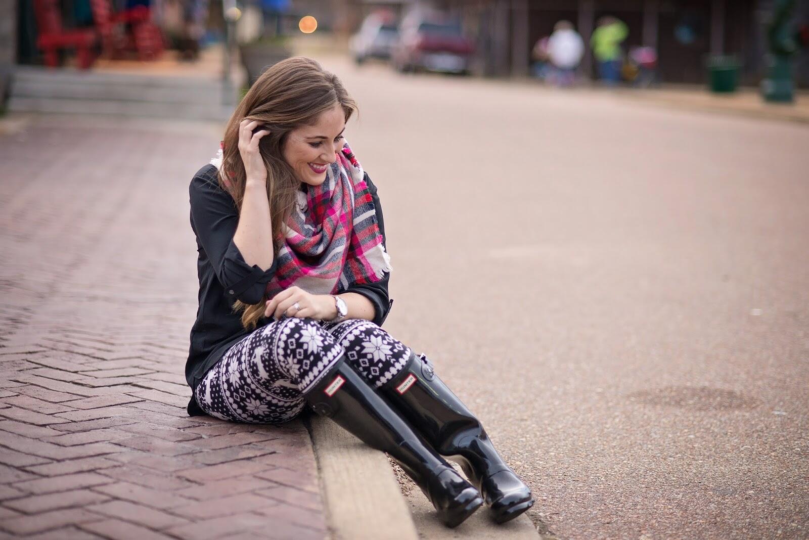 Best Winter Leggings for Women featured by top Memphis fashion blogger, Walking in Memphis in High Heels.