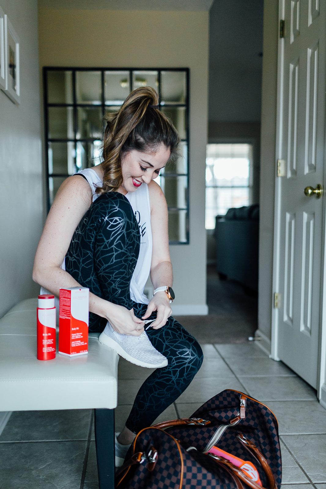 Post Workout Routine - the 5 Things I keep in My Gym Bag by lifestyle blogger Laura from Walking in Memphis in High Heels