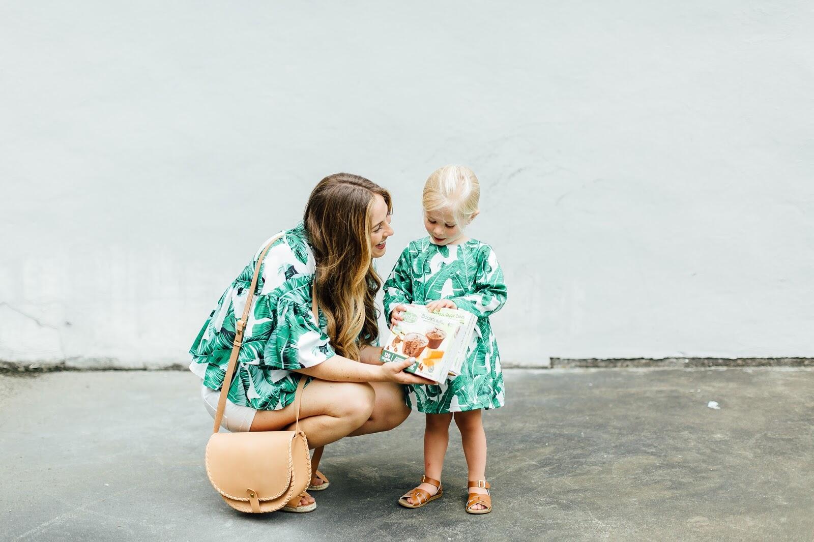 The Perfect On the Go Snacks for Picky Eaters - 5 Tips to Help Your Toddler Eat More Veggies by popular blogger Walking in Memphis in High Heels