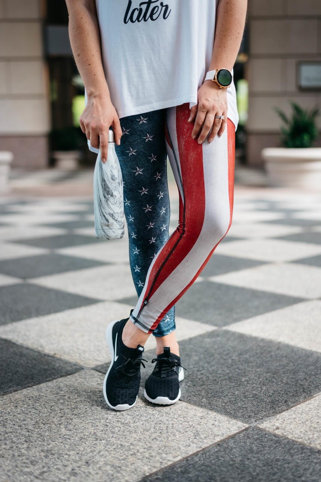Red, White & Run - Patriotic Workout Clothes by fashion blogger Walking in Memphis in High Heels