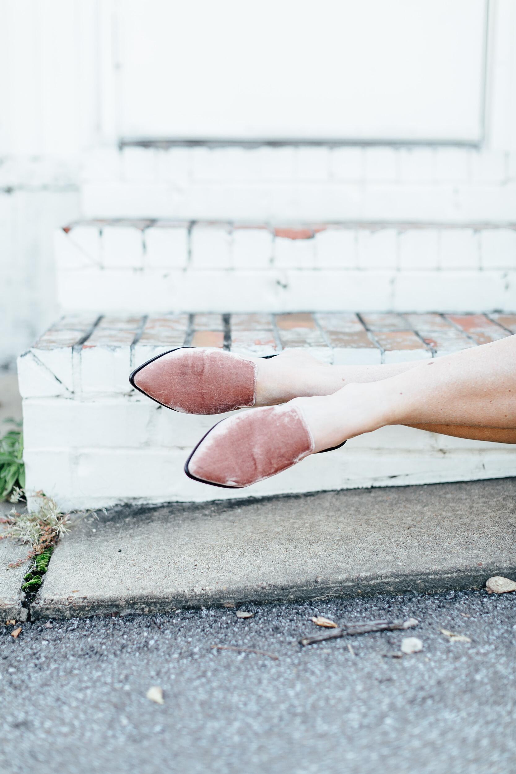 Trend Spin Linkup - Thanksgiving Dinner Attire by East Memphis fashion blogger Walking in Memphis in High Heels