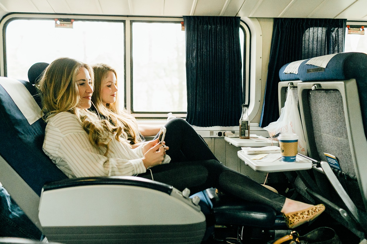 5 Reasons for Using Amtrak on Your Next Vacation by popular East Memphis lifestyle blogger Walking in Memphis in High Heels