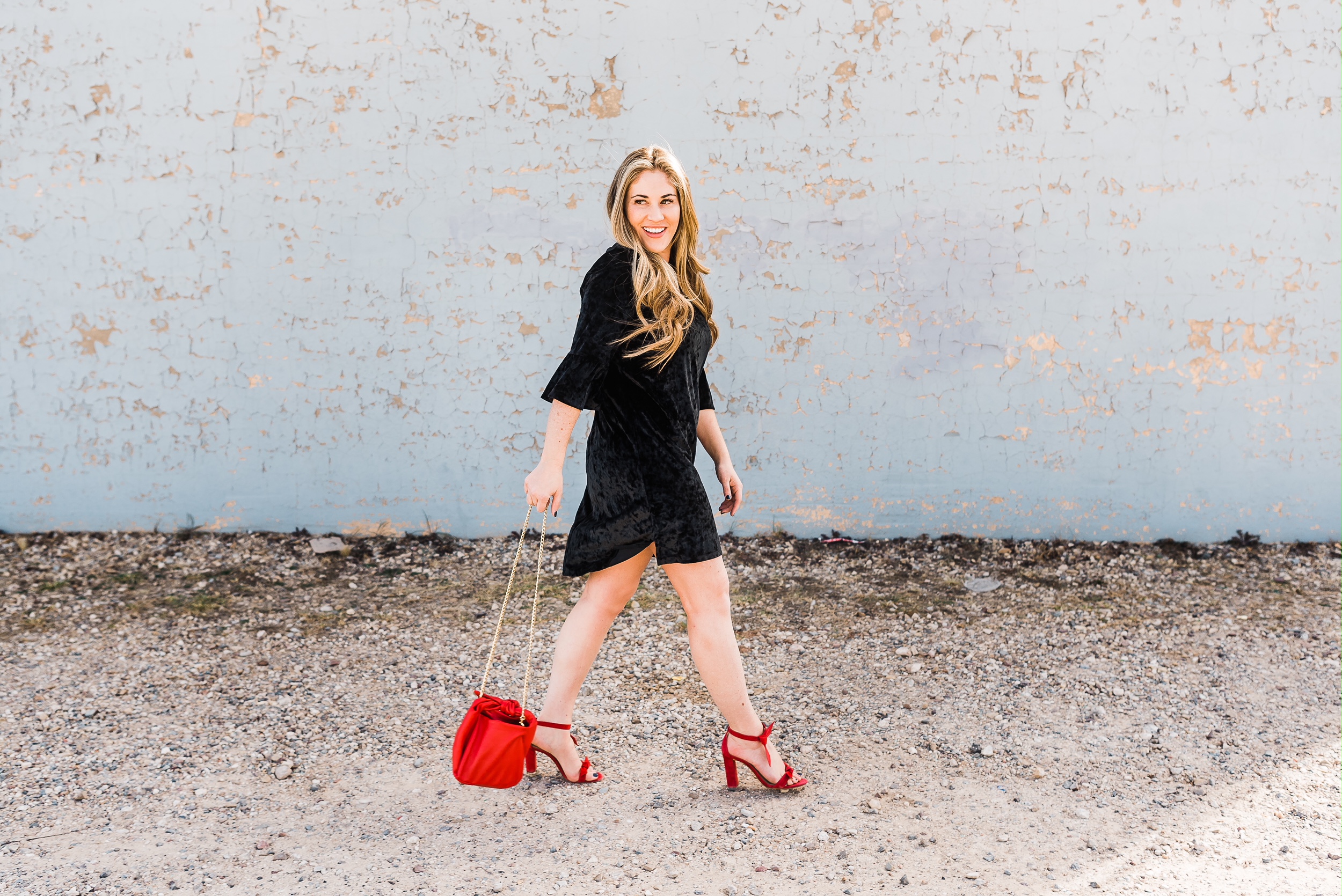 How to Add Red Accessories for the Perfect Valentine's Day Look by East Memphis fashion blogger Walking in Memphis in High Heels