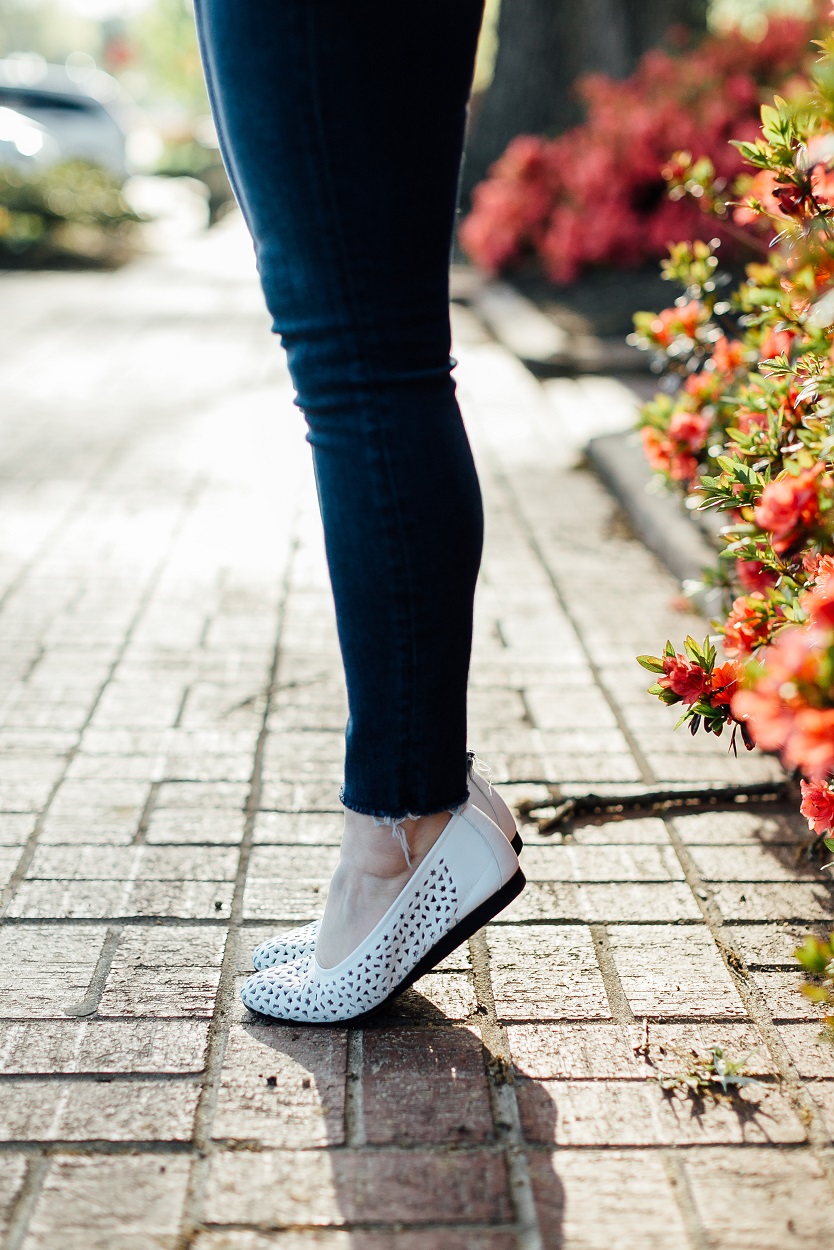 The Cutest Spring Flats styled by popular fashion blogger, Walking in Memphis in High Heels