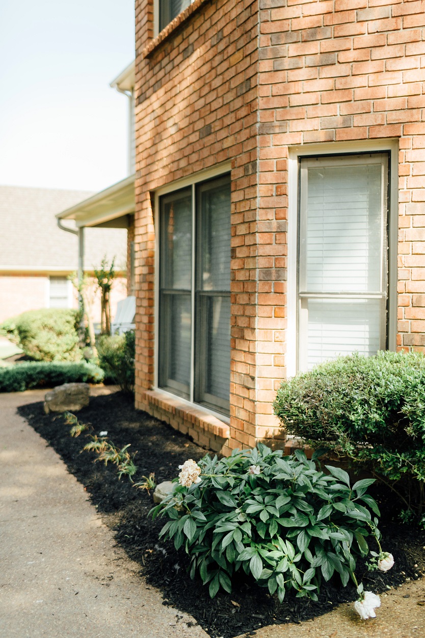 Awesome Tips for Getting Your Home Ready for Summer with Amex featured by popular lifestyle blogger, Walking in Memphis in High Heels