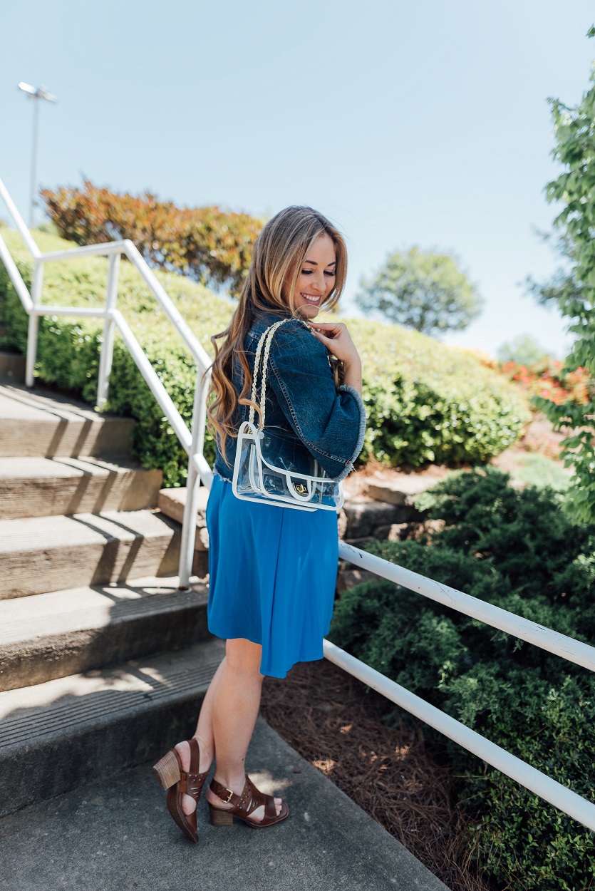 Zappos Sandals featured by popular fashion blogger, Walking in Memphis in High Heels