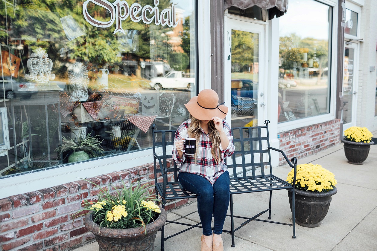 Dirty Chai Latte Recipe featured by top lifestyle blogger, Walking in Memphis in High Heels