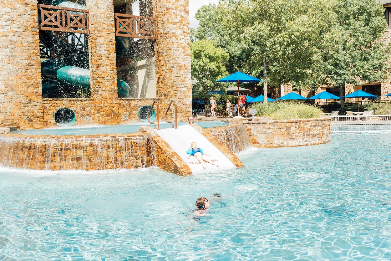 The Best Kid Friendly Resort in Woodlands, TX featured by top travel blogger, Walking in Memphis in High Heels