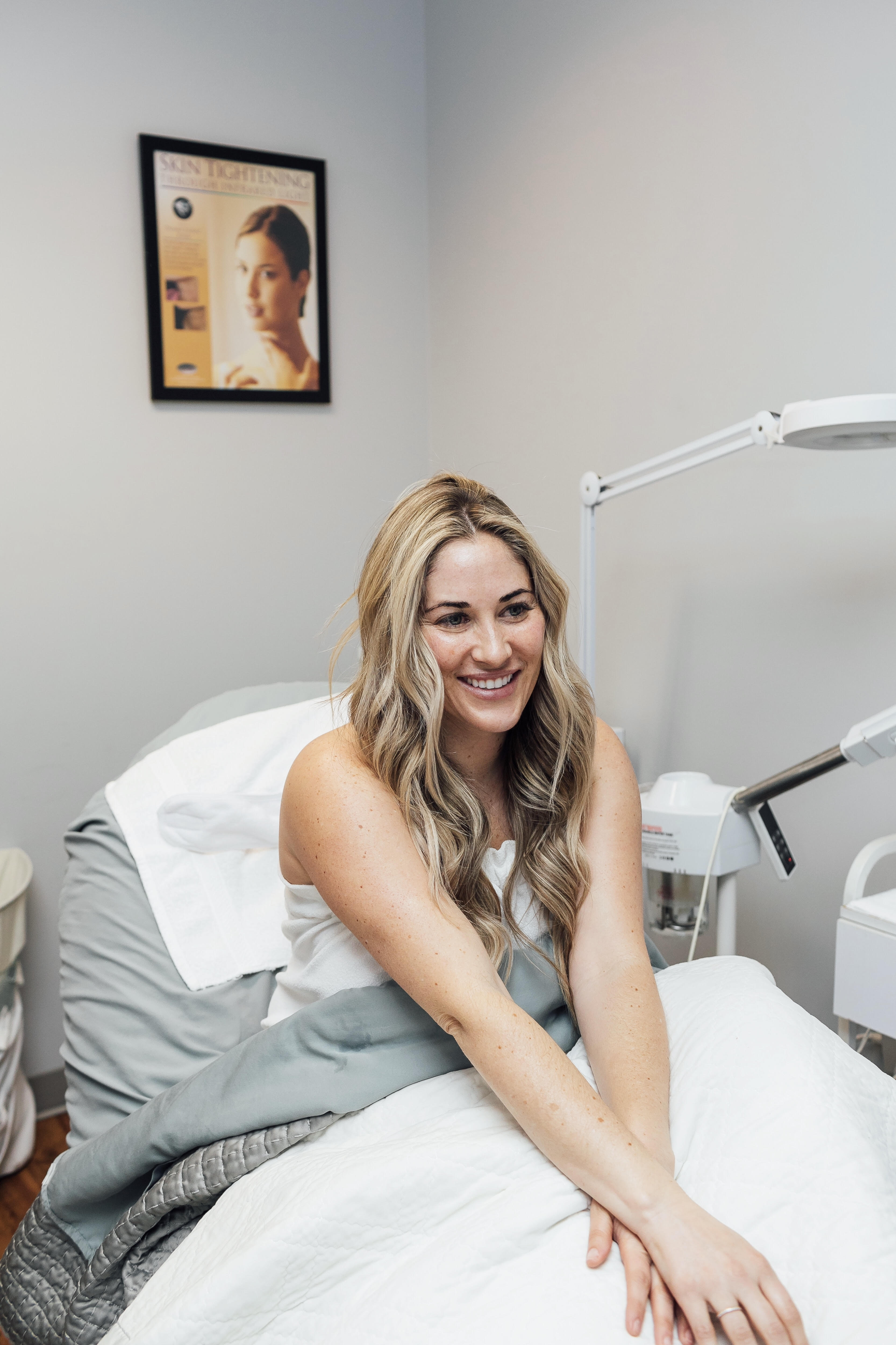 How Often Should You Get a Facial? featured by top US beauty blog, Walking in Memphis in High Heels: image of a woman getting a facial at Spa Therapies