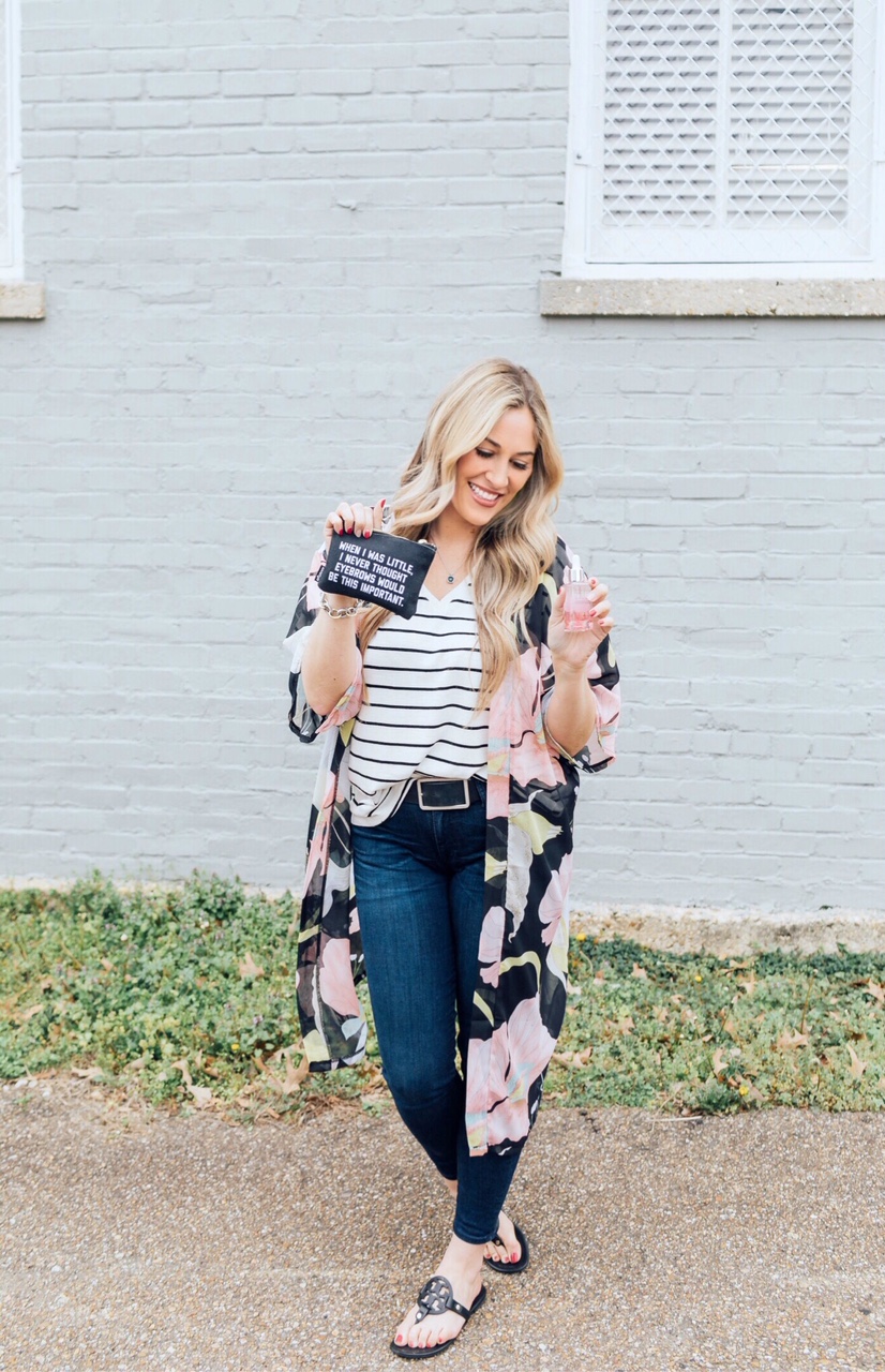 Fresh Faced Spring Makeup routine featured by top US beauty blog, Walking in Memphis in High Heels: image of a woman wearing a Sole Society floral kimono, Target striped t shirt, KUT skinny jeans, Tory Burch sandals and a quote pouch