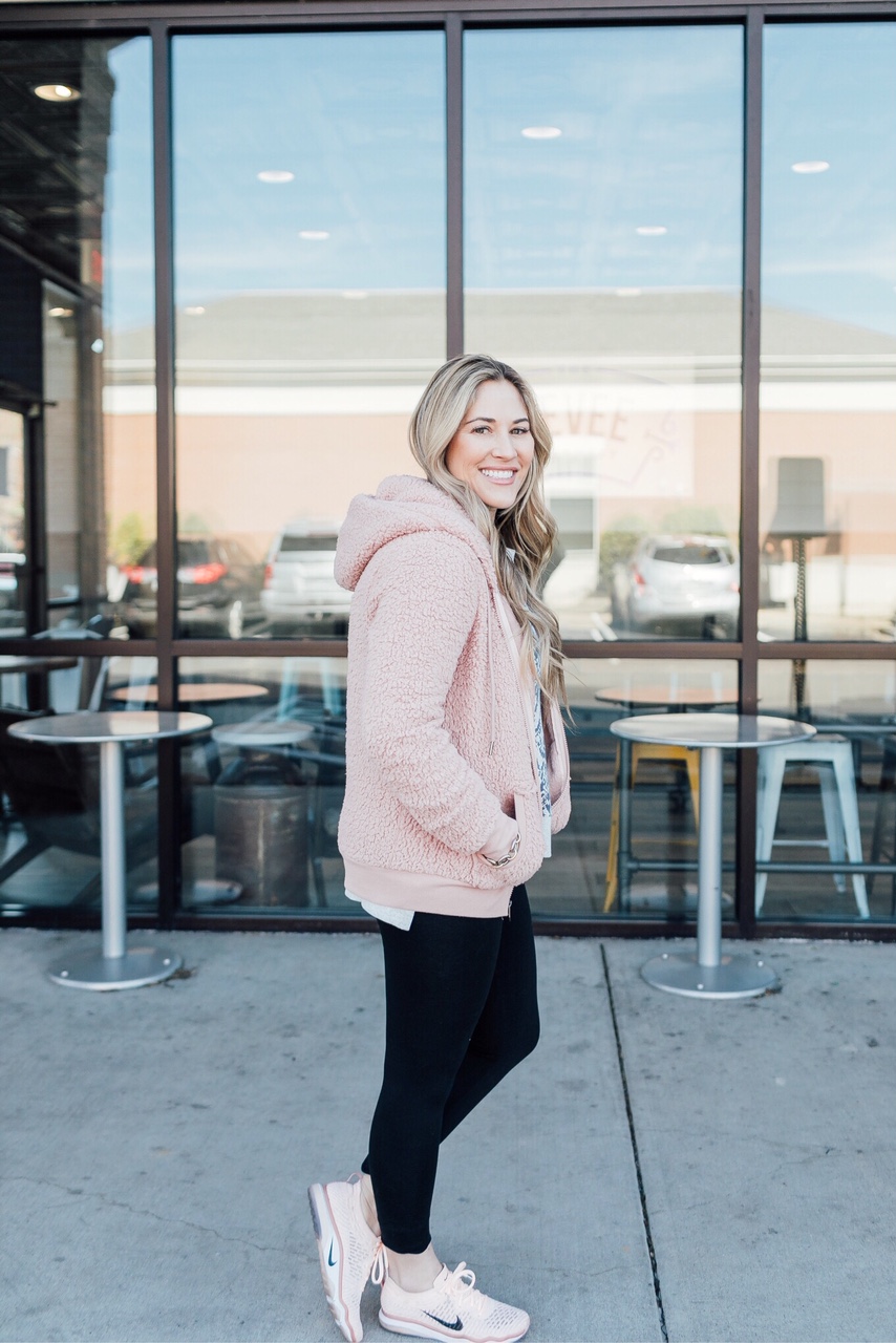 Core Challenge featured by top fitness blog, Walking in Memphis in High Heels: image of a woman wearing a Marc New York Performance fleece jacket, Snake Skin cotton sweatshirt, scalloped leggings and Nike Flyknit sneakers