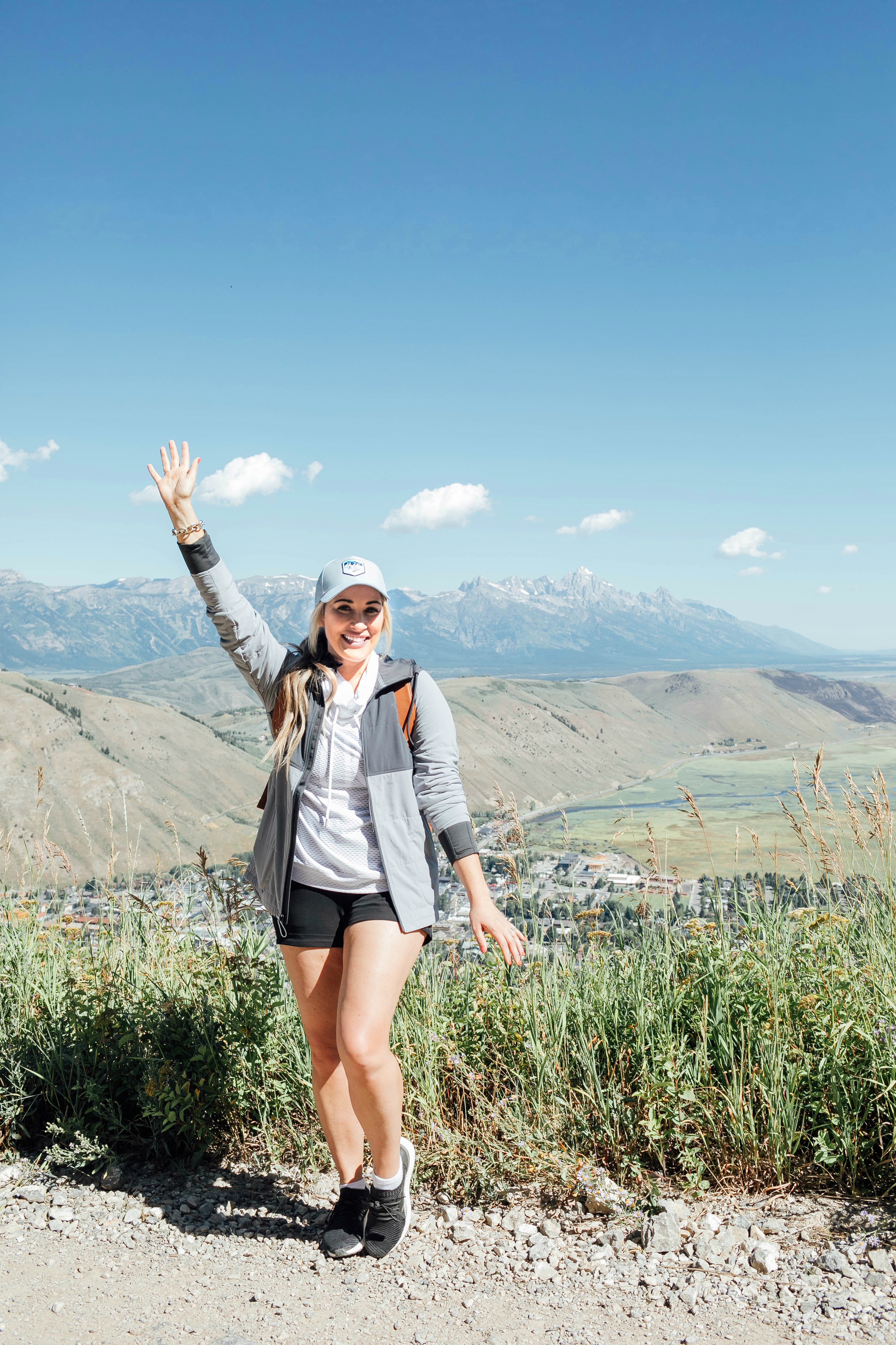 The Best Things to Do in Jackson Hole Wyoming in the Summer featured by top US travel blog, Waling in Memphis in High Heels