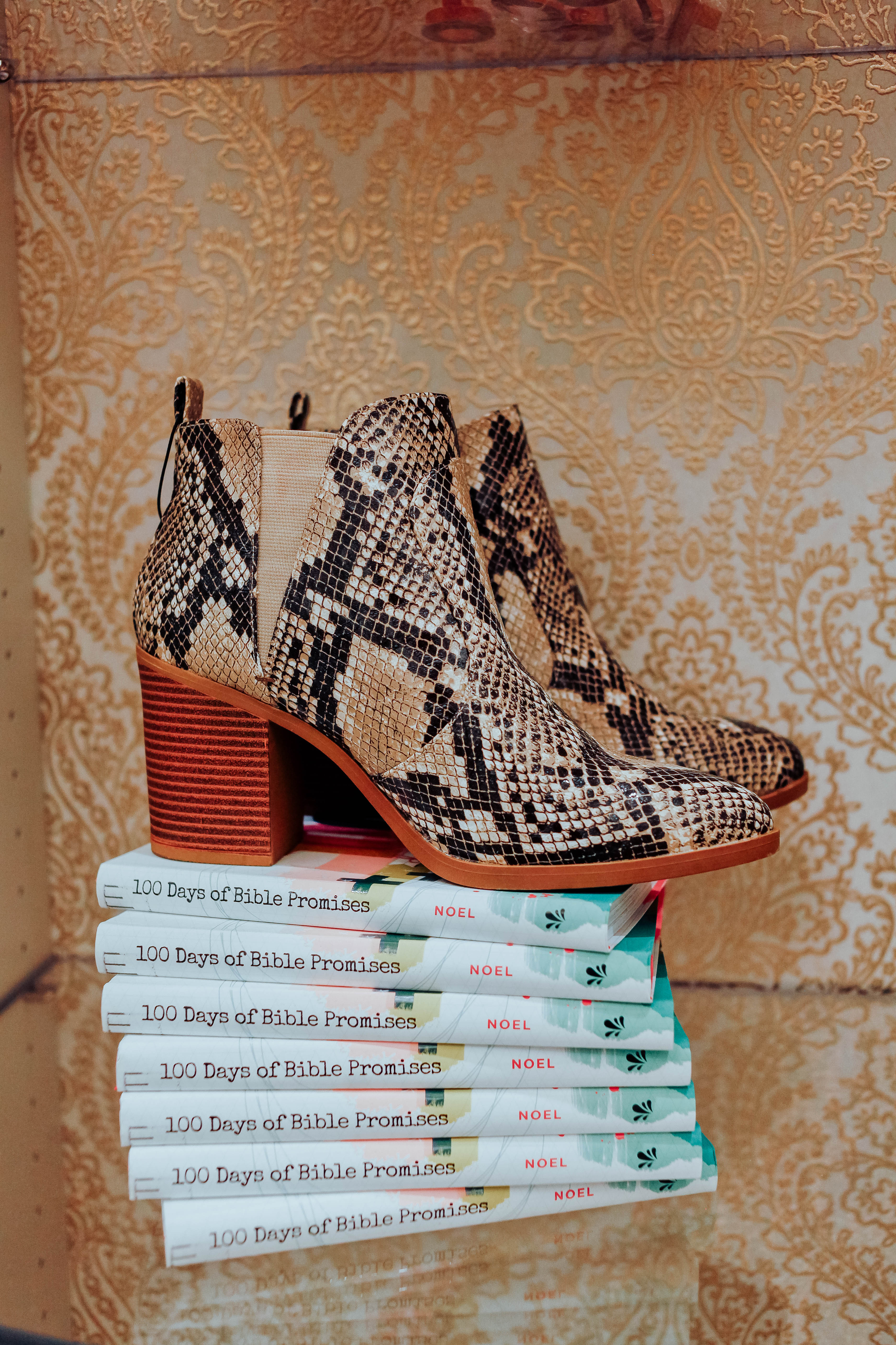 Shop for good with Altar'd State featured by top US fashion blog, Walking in Memphis in High Heels.