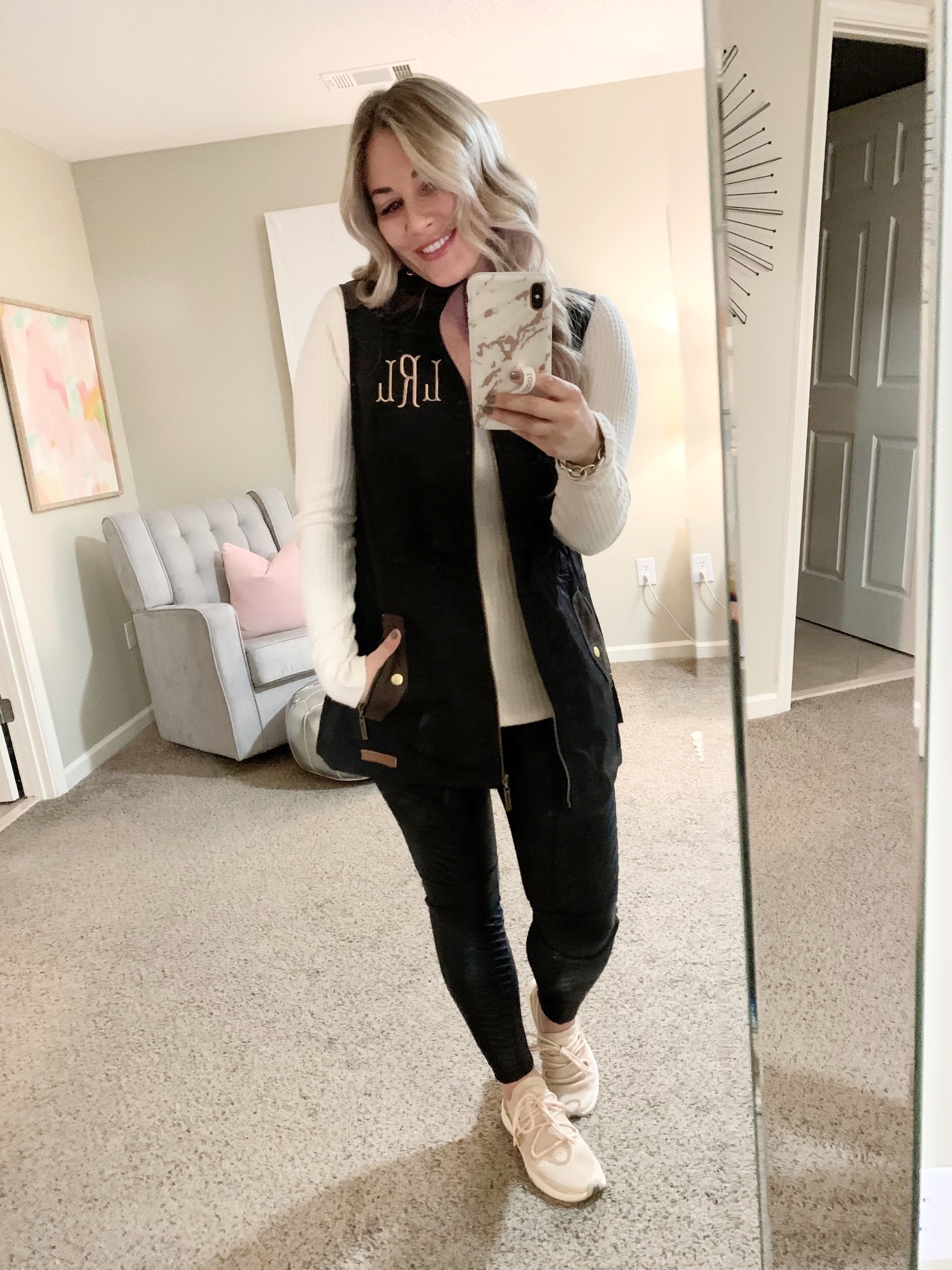 How to Style Faux Leather Leggings - Walking in Memphis in High Heels