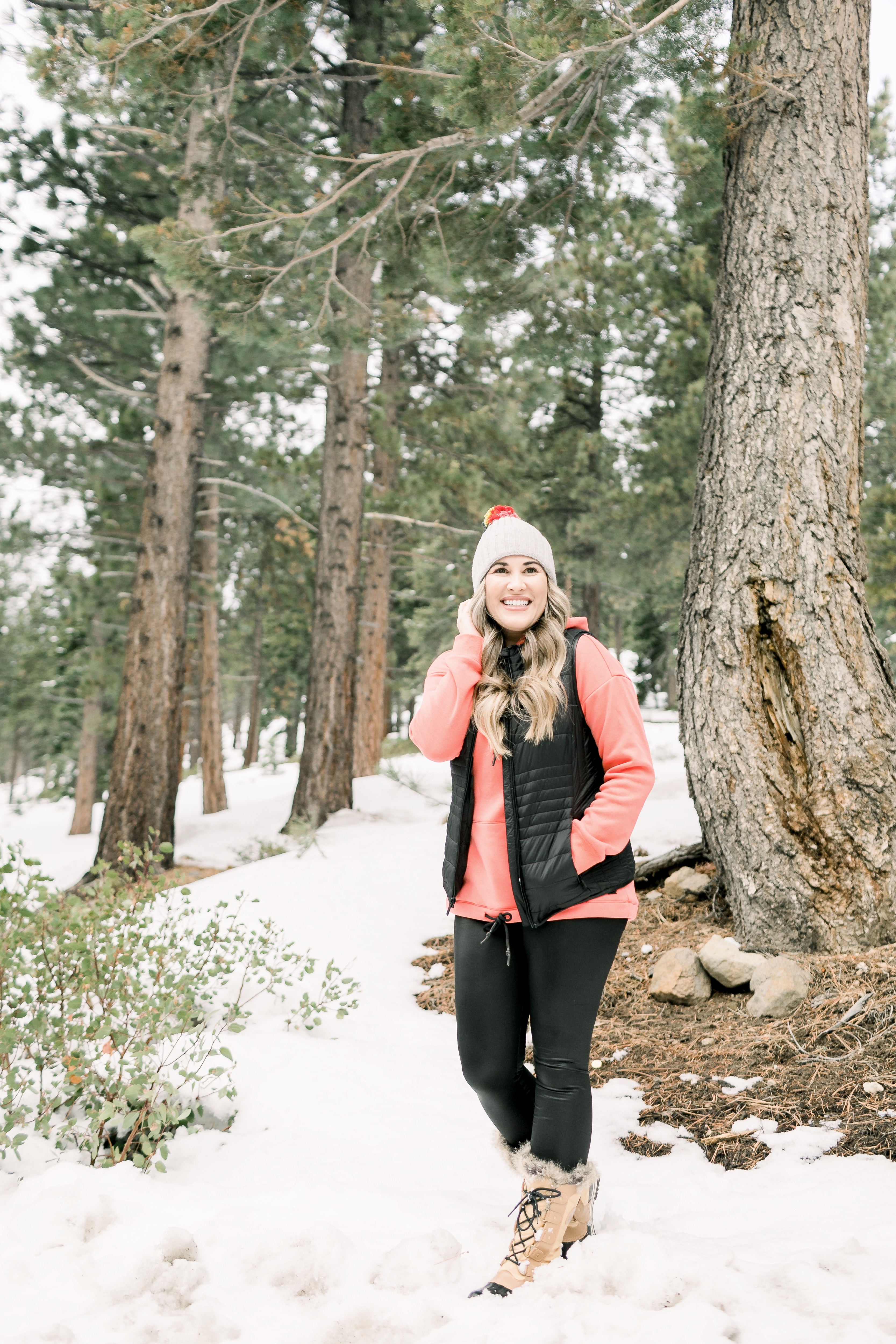 How to Burn Calories in the Cold - Walking in Memphis in High Heels