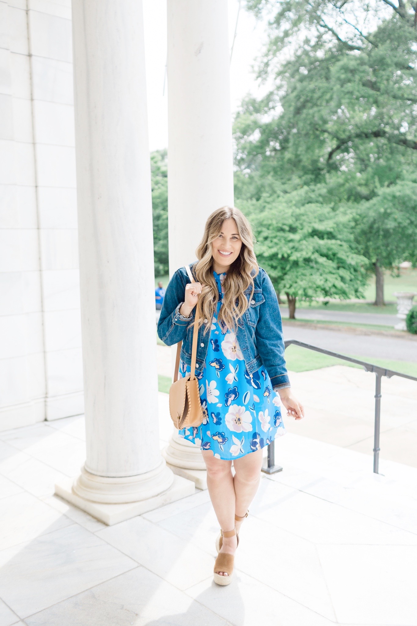 Summer colors featured by top Memphis fashion blogger, Walking in Memphis in High Heels: image of a woman wearing a Pink Lily blue floral dress.