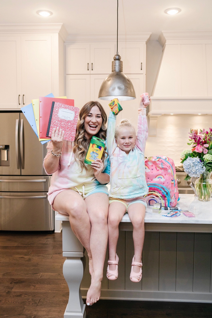 Dollar General back to school shopping featured by top Memphis lifestyle blogger, Walking in Memphis in High Heels.