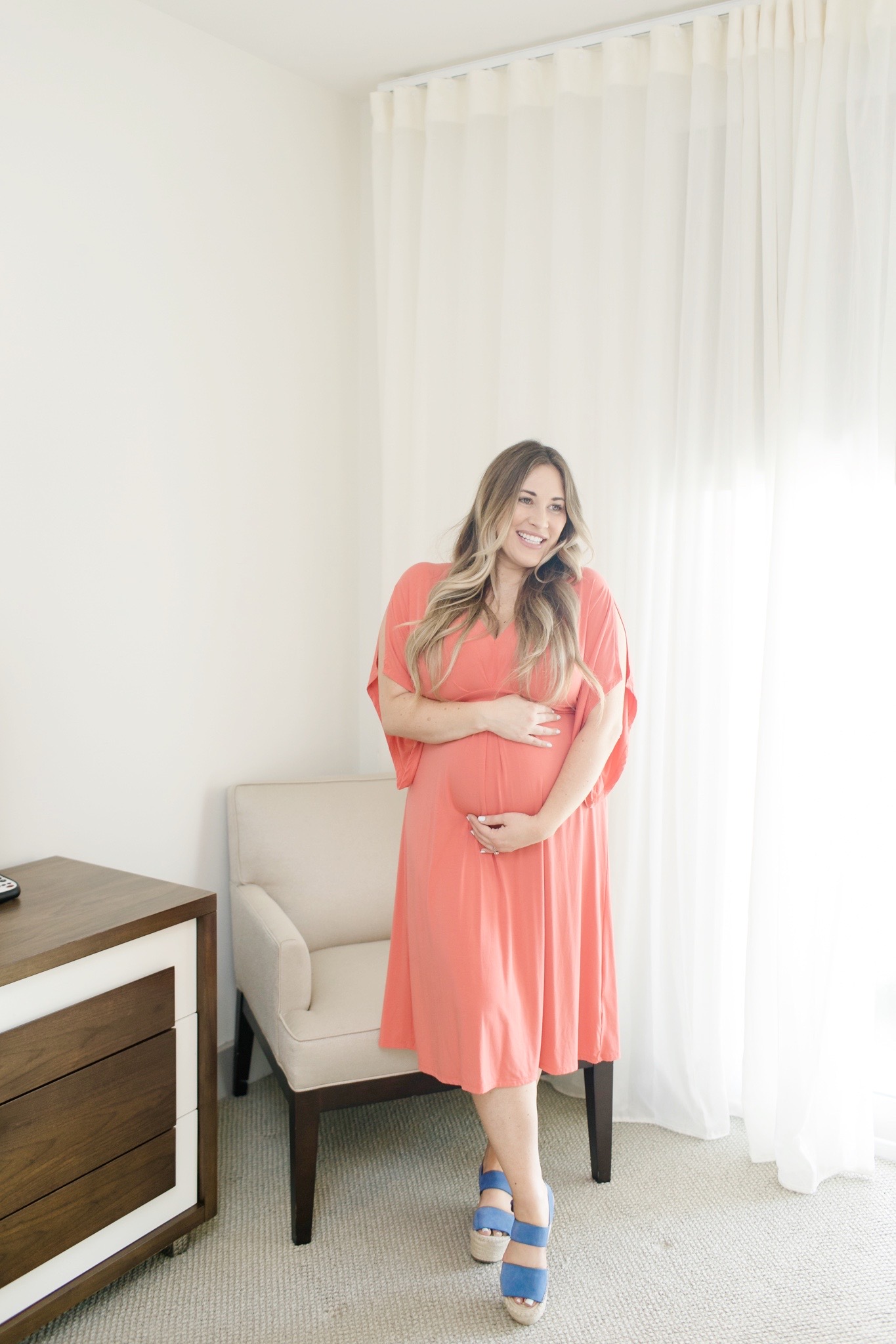 La Belle Bump Maternity Clothing Subscription Box review featured by top Memphis fashion blogger, Walking in High Heels.
