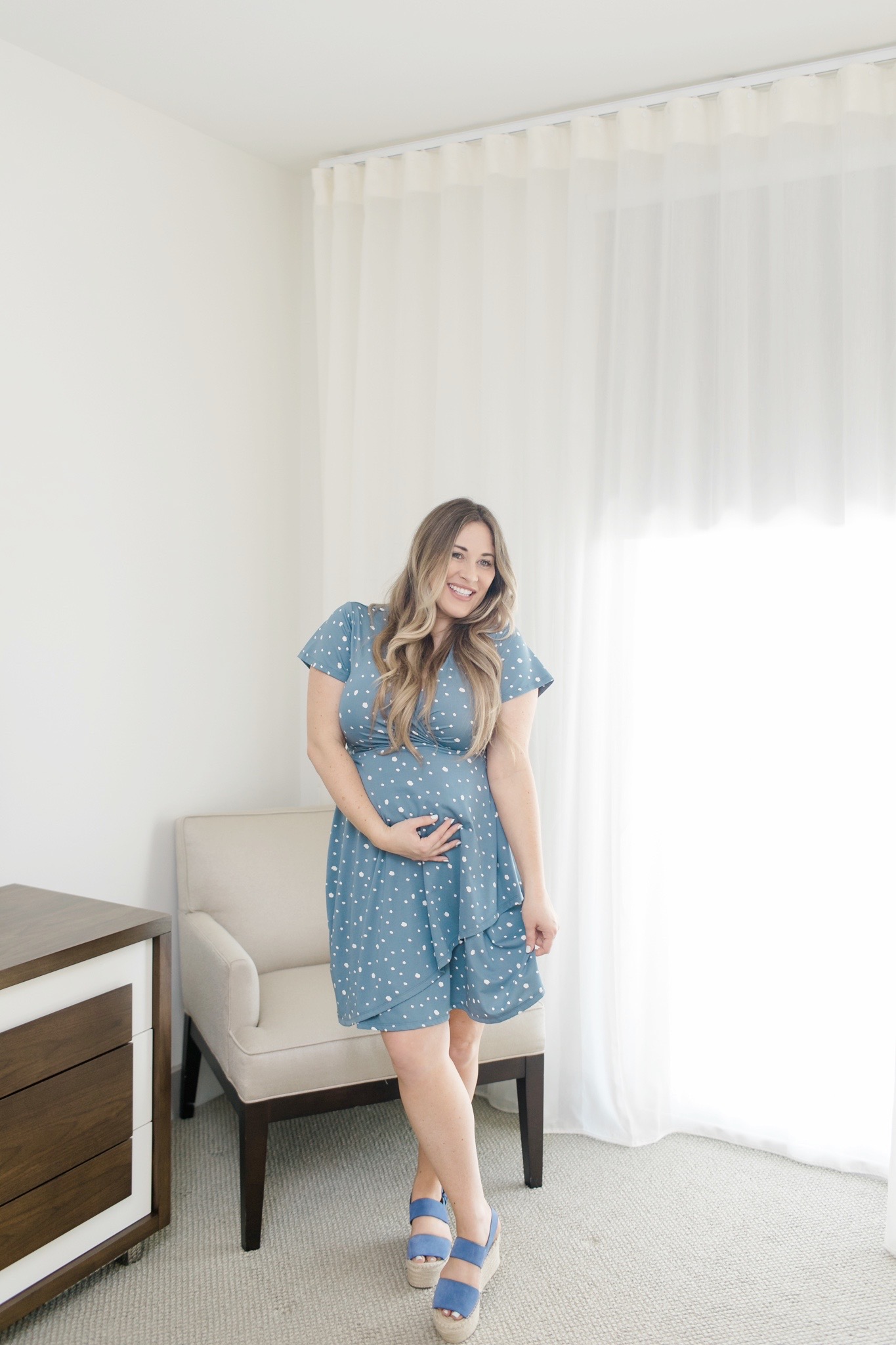 La Belle Bump Maternity Clothing Subscription Box review featured by top Memphis fashion blogger, Walking in High Heels.