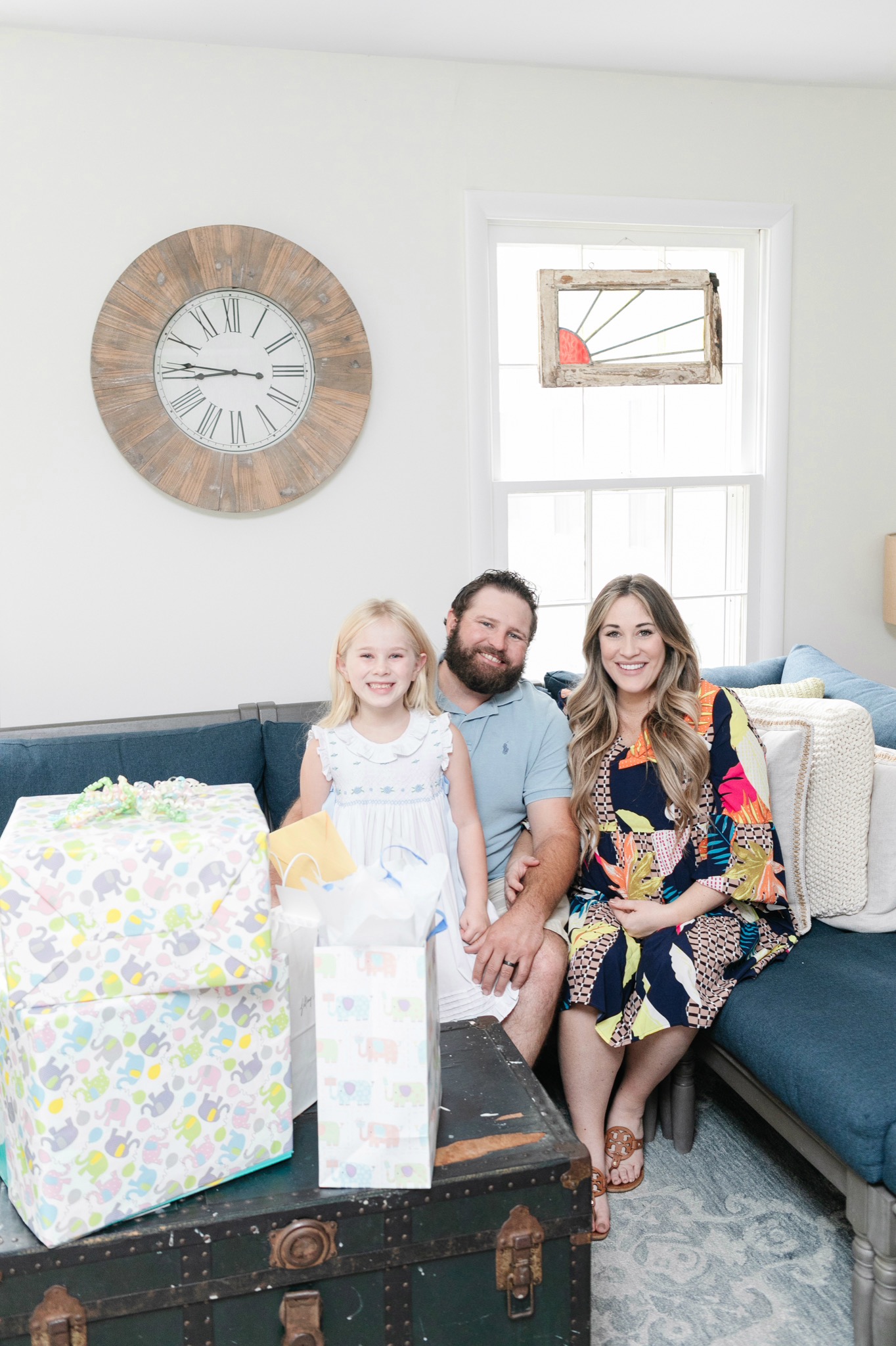 Rustic Baby Shower theme by top Memphis lifestyle mommy blogger, Walking in Memphis in High Heels.