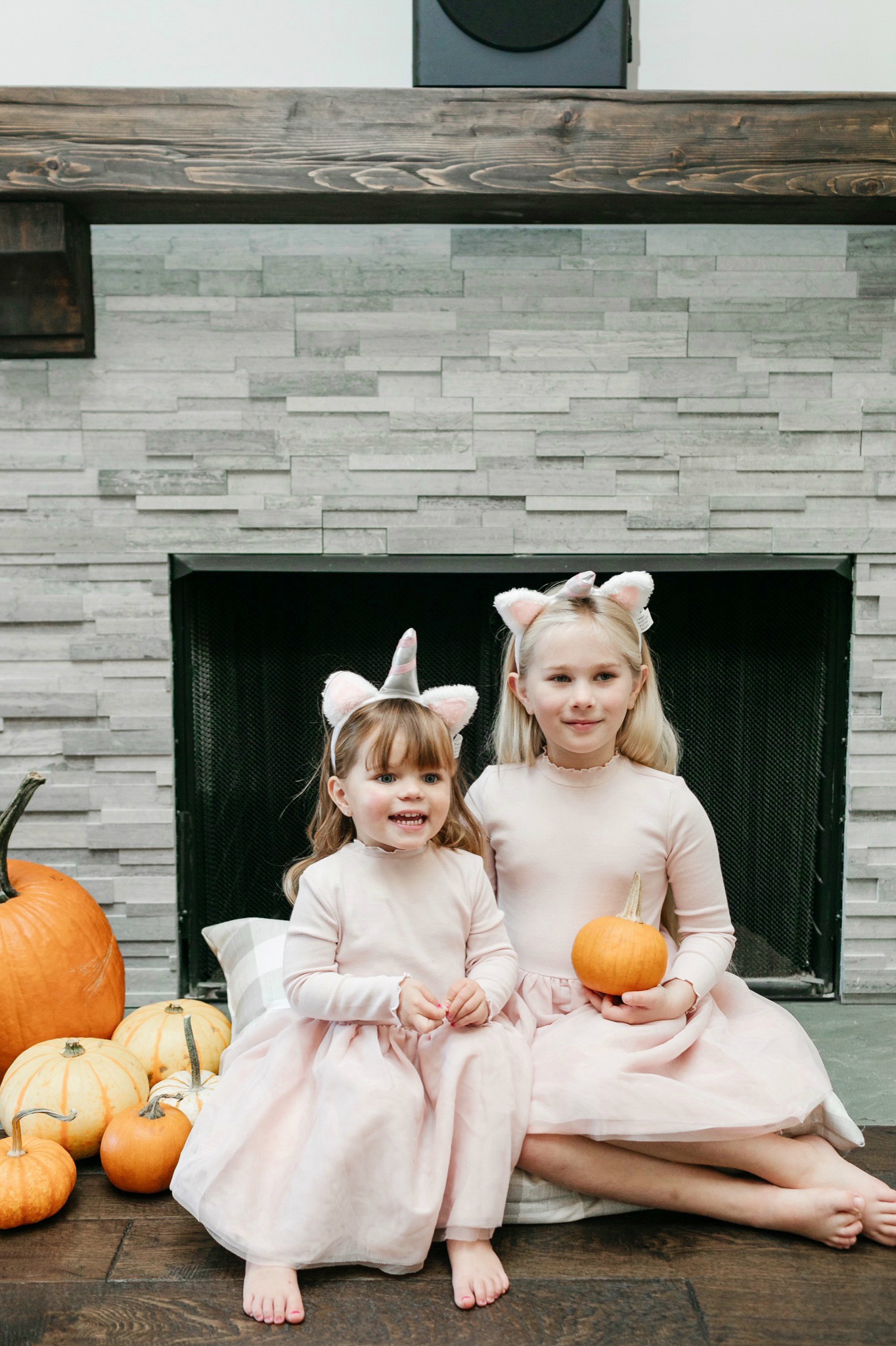 Easy Halloween Family Costumes to Create with Pieces You Already Own in Your Closet featured by top Memphis lifestyle blogger, Walking in Memphis in High Heels.