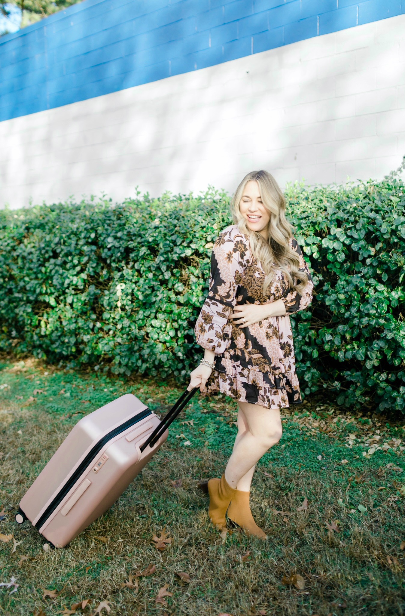 Vera Bradley Luggage Giveaway featured by top Memphis lifestyle blogger, Walking in Memphis in High Heels