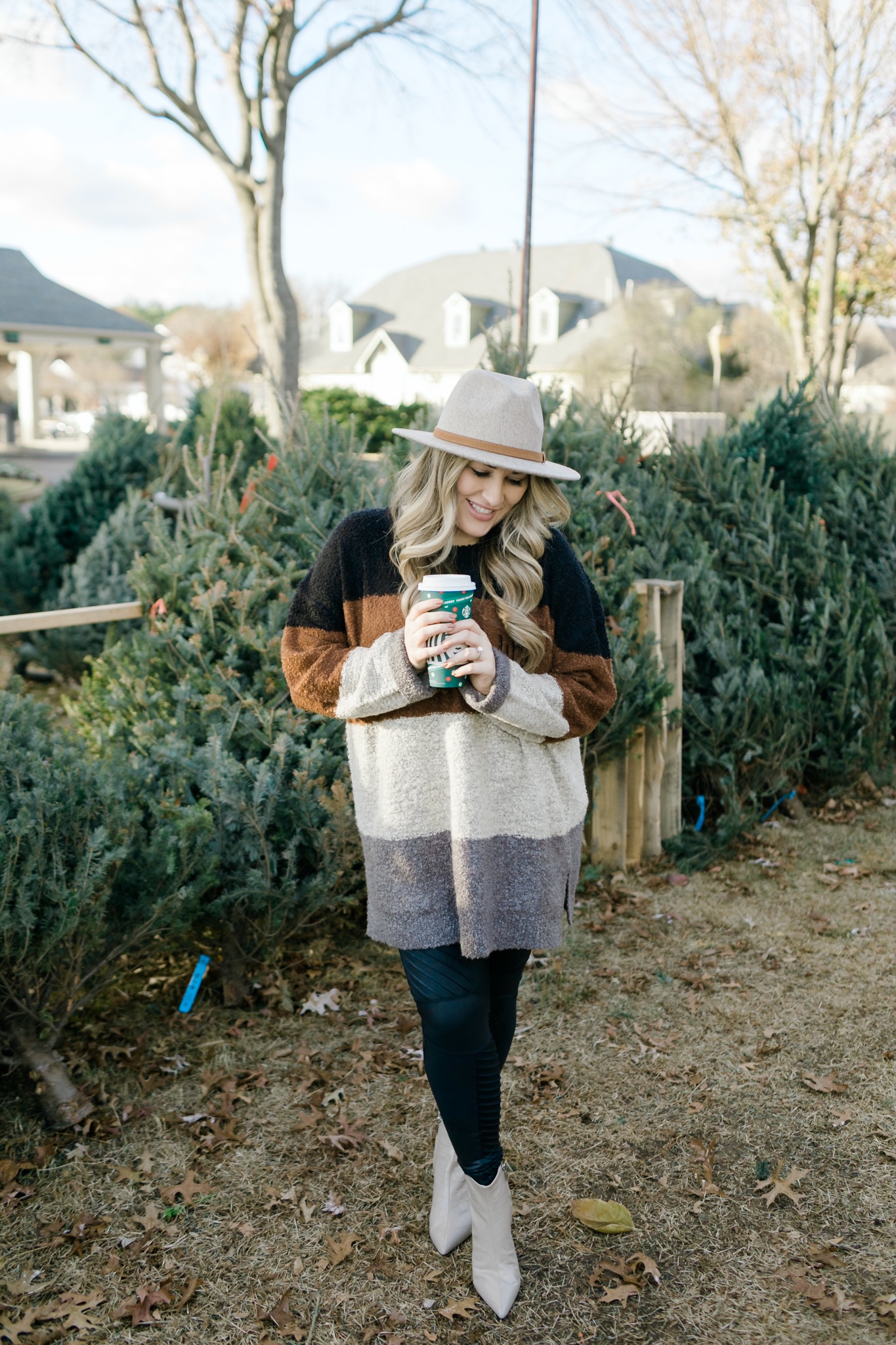 10 Cute Winter Sweaters for Women + $50 Marleylilly Gift Card Giveaway!! featured by top Memphis fashion blogger, Walking in Memphis in High Heels.