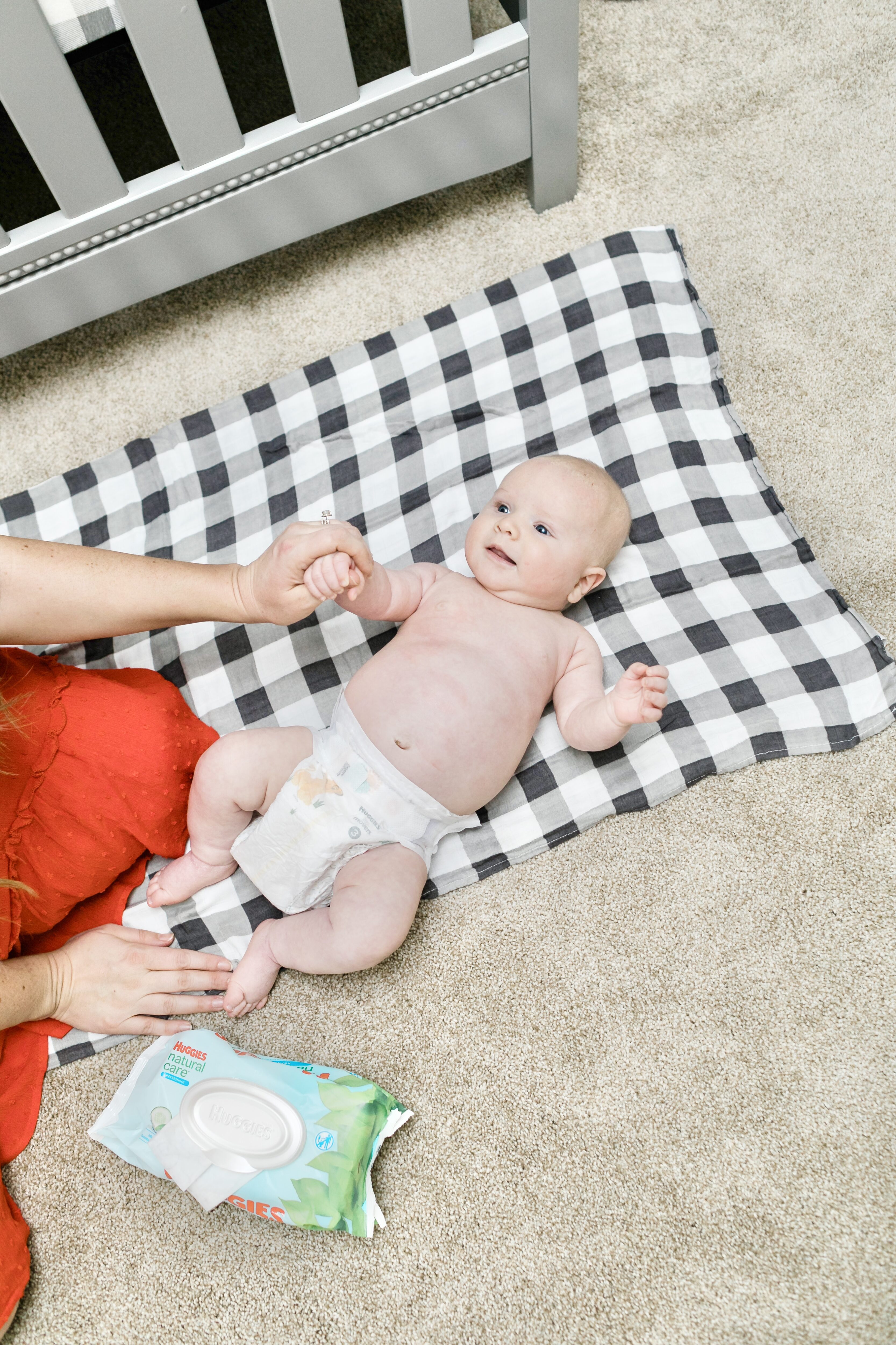 Huggies Refreshing Clean Baby Wipes and Little Movers Diapers review featured by top Memphis mommy blogger, Walking in Memphis in High Heels.