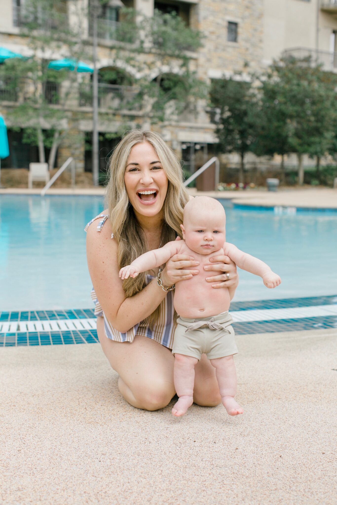 Trend Spin Linkup - Swimsuits + Swimwear for the Entire Family with Kortni  Jeane - Walking in Memphis in High Heels