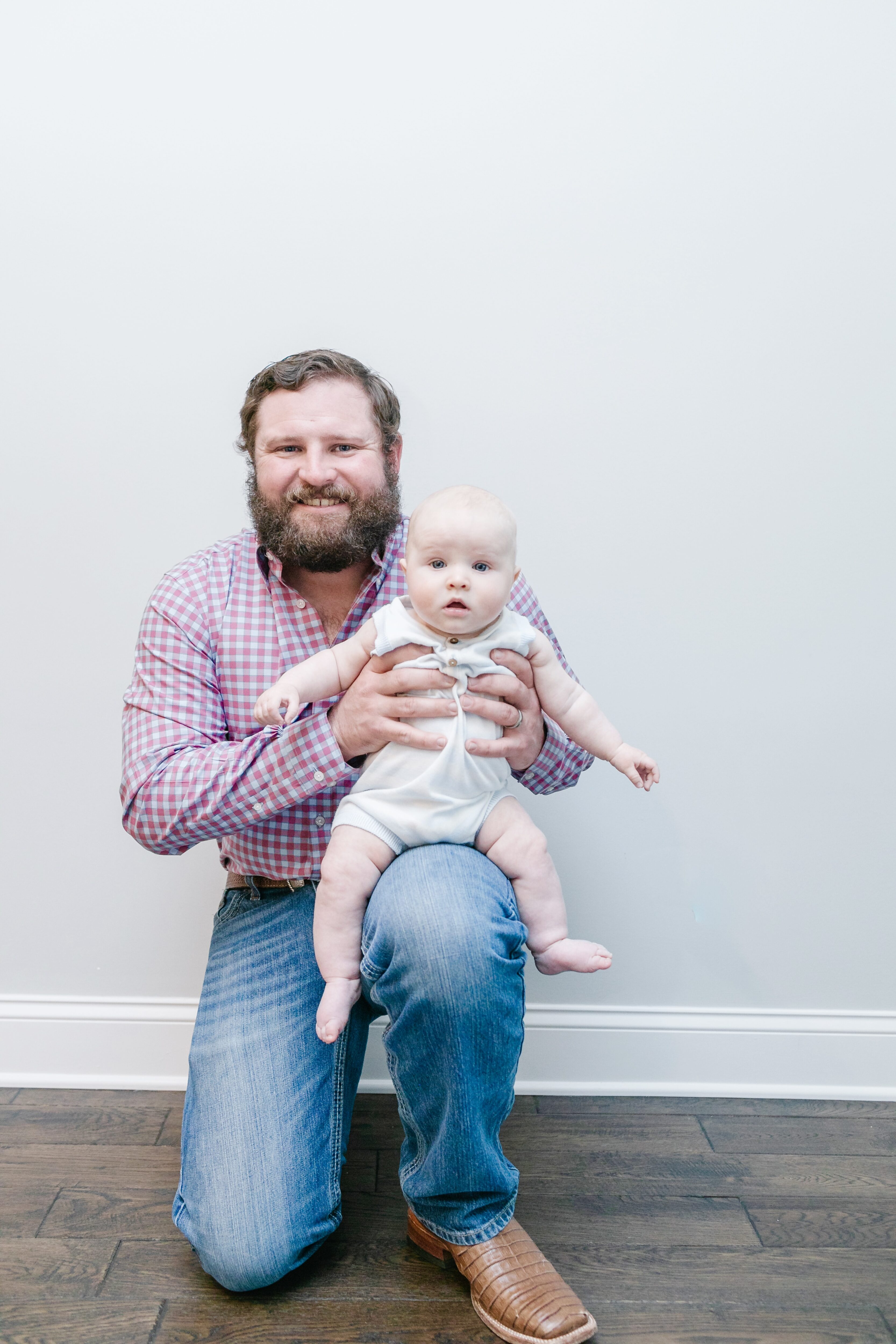 Spring Family Pictures Style - Walking in Memphis in High Heels