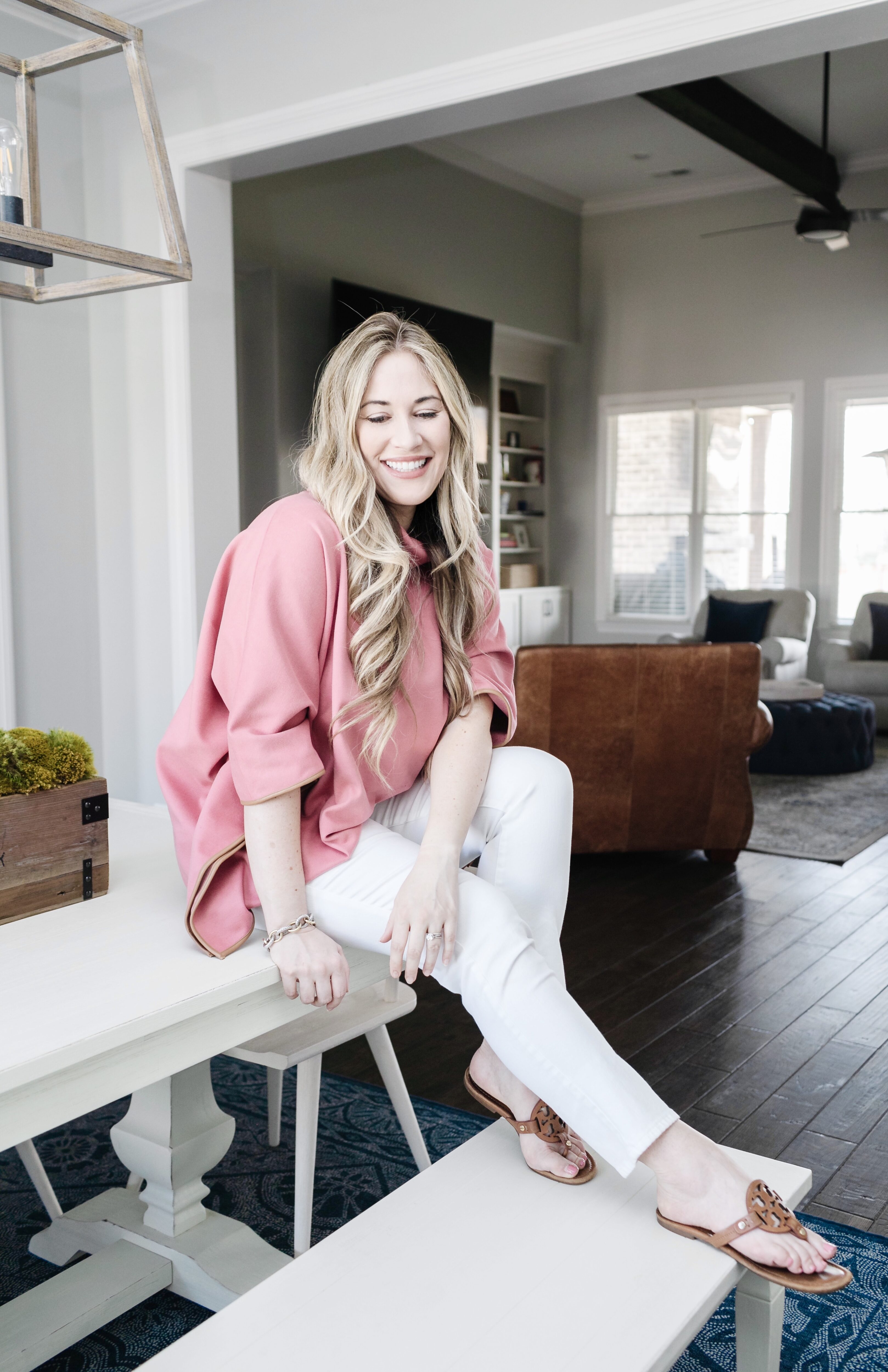 Spring pink fashion featured by top Memphis fashion blogger, Walking in Memphis in High Heels: image of a woman wearing a pink Tuckernuck piper poncho