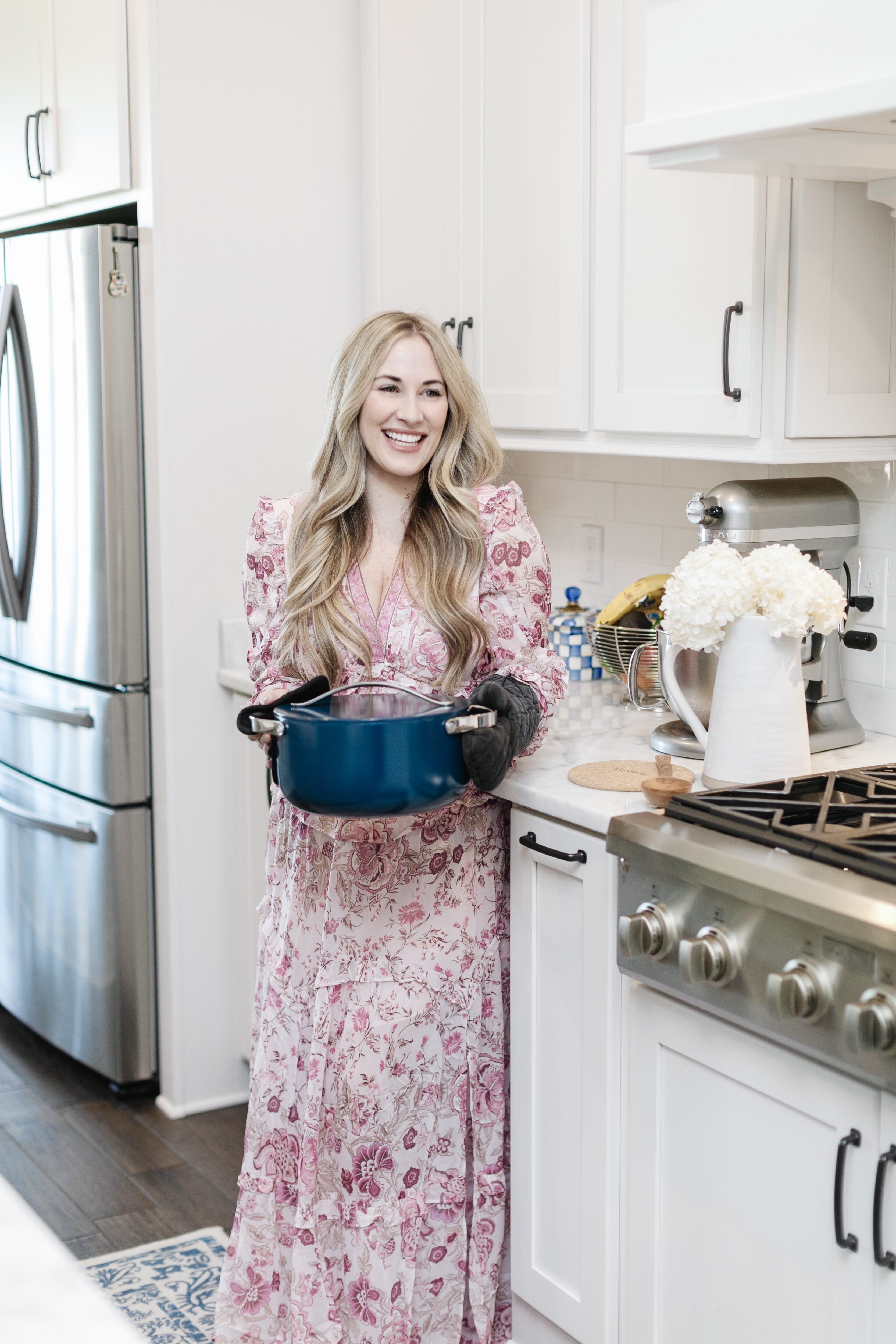 Upgrade your kitchen cookware with this pink ten-piece pot and