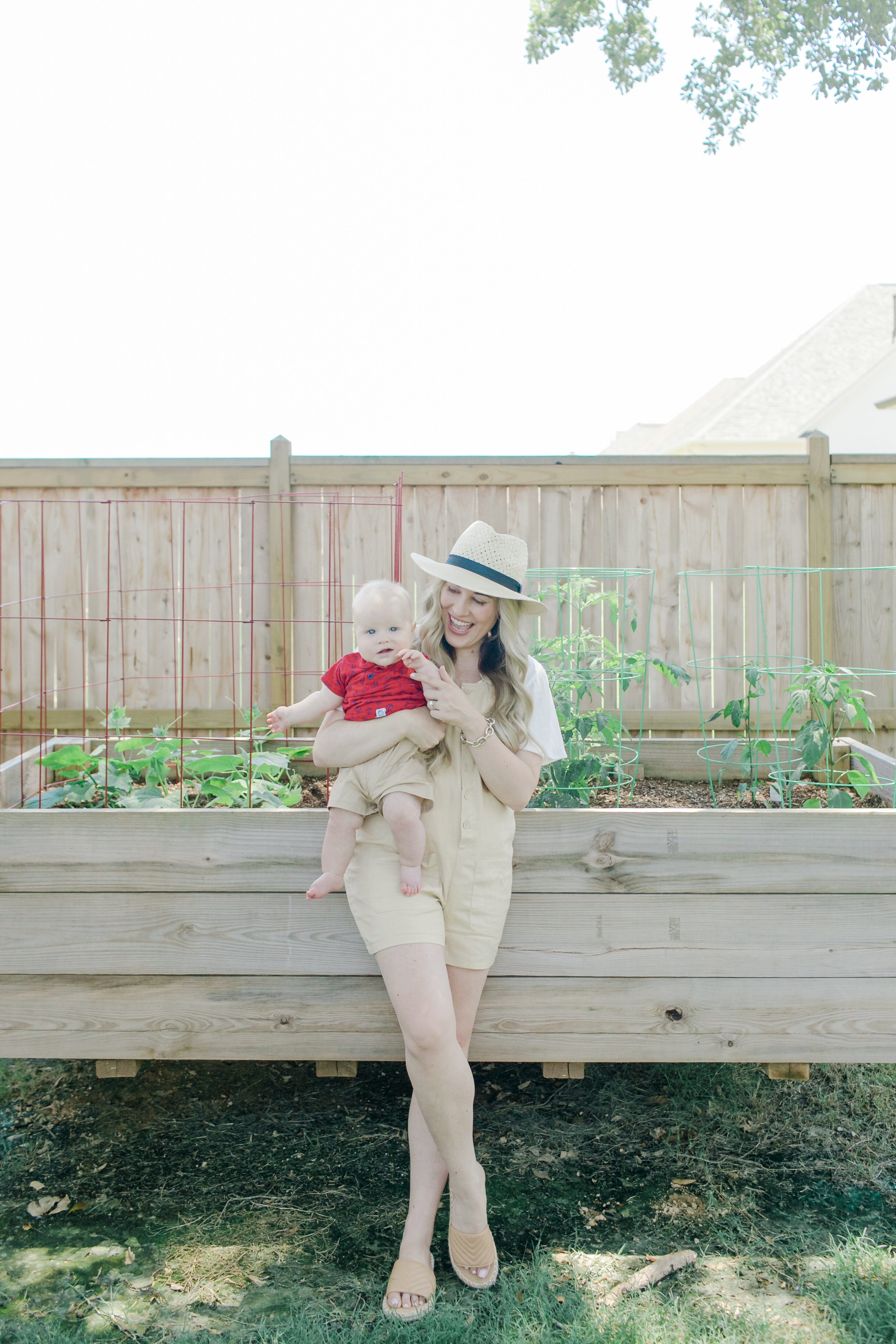 Red white and blue outfits featured by top Memphis fashion blogger, Walking in Memphis in High Heels.