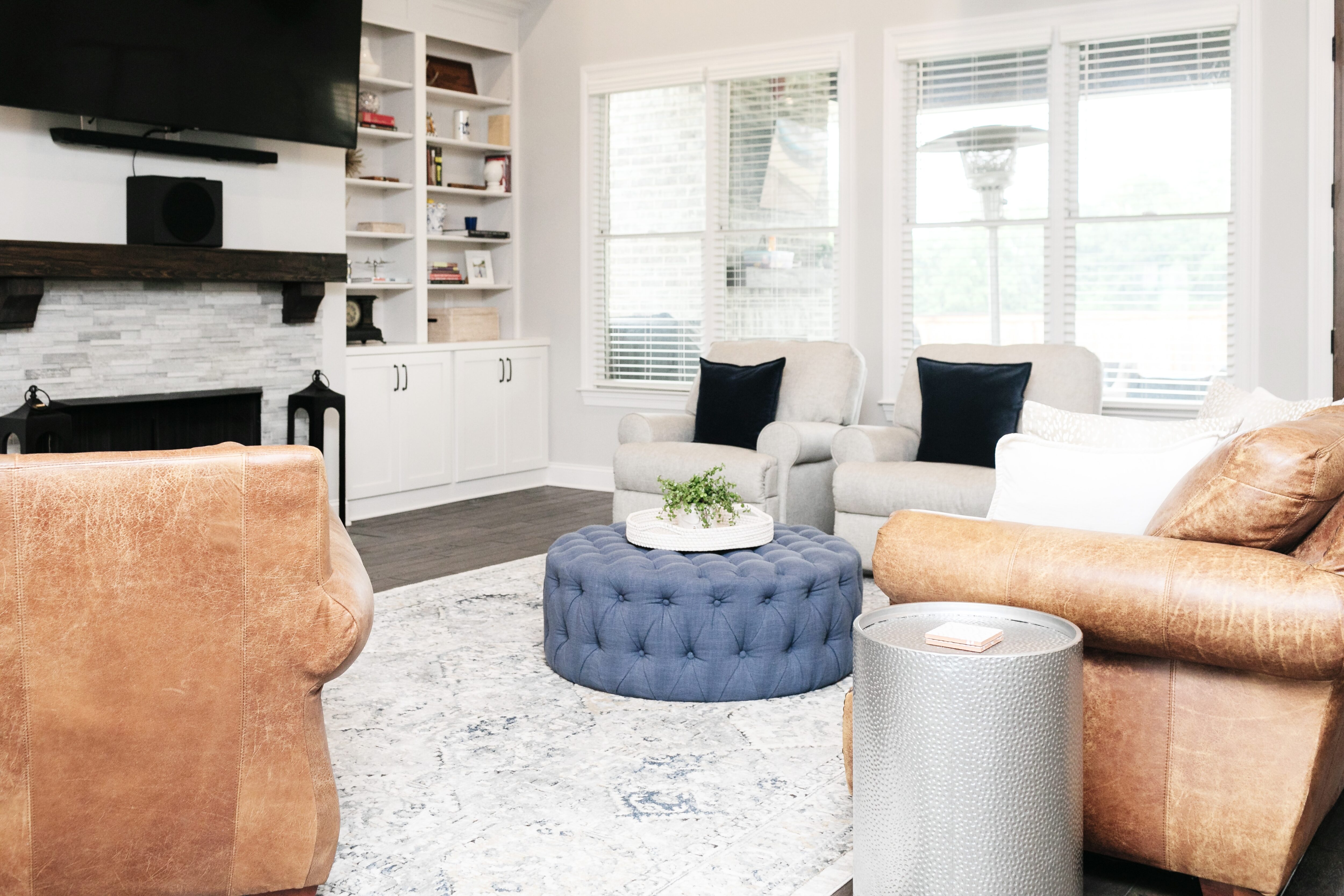 Modern Farmhouse Living Room Furniture & Decor featured by top Memphis lifestyle blogger, Walking in Memphis in High Heels.