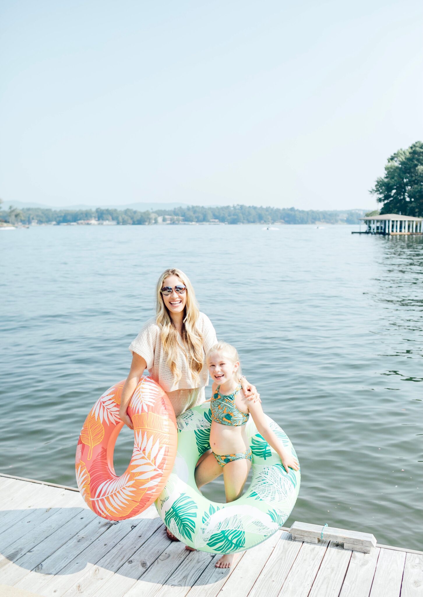 Top 5 Things to Do at the Lake with Kids featured by top US mommy blogger, Walking in Memphis in High Heels.