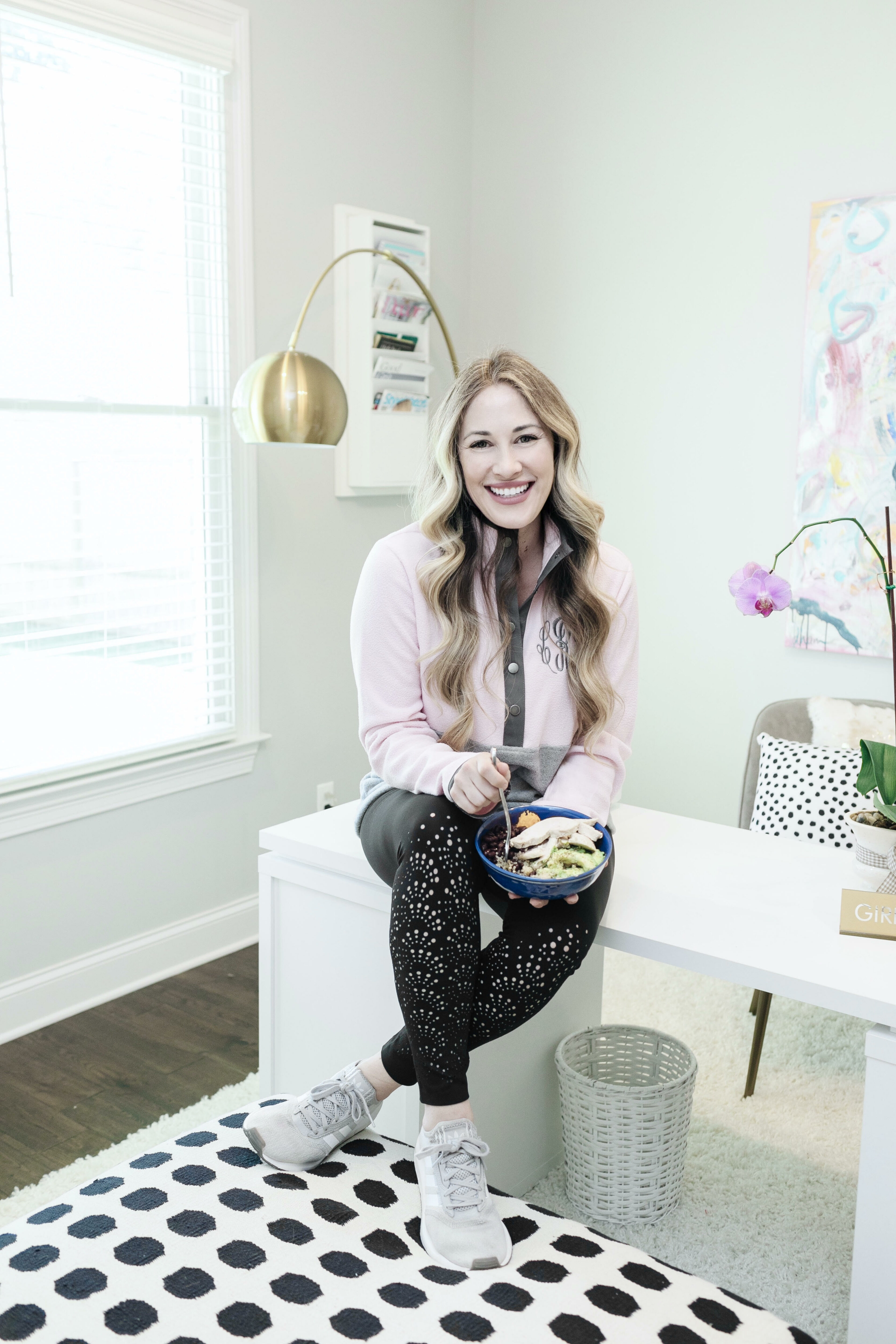 Easy Mexican Chicken Bowl Recipe for FWTFL featured by top US lifestyle blogger, Walking in Memphis in High Heels.