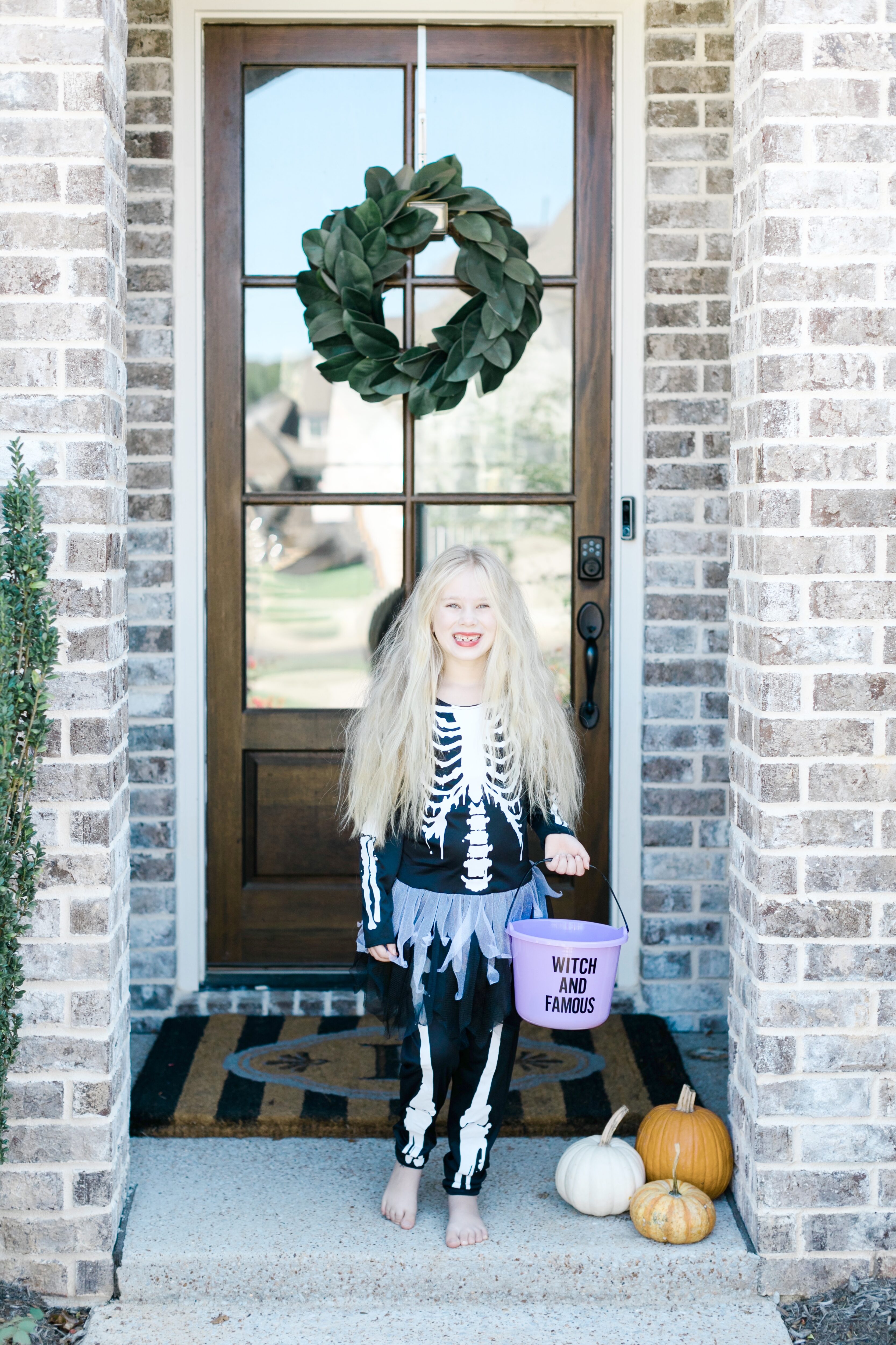 Easy Halloween costumes for kids featured by top US mommy blogger, Walking in Memphis in High Heels.