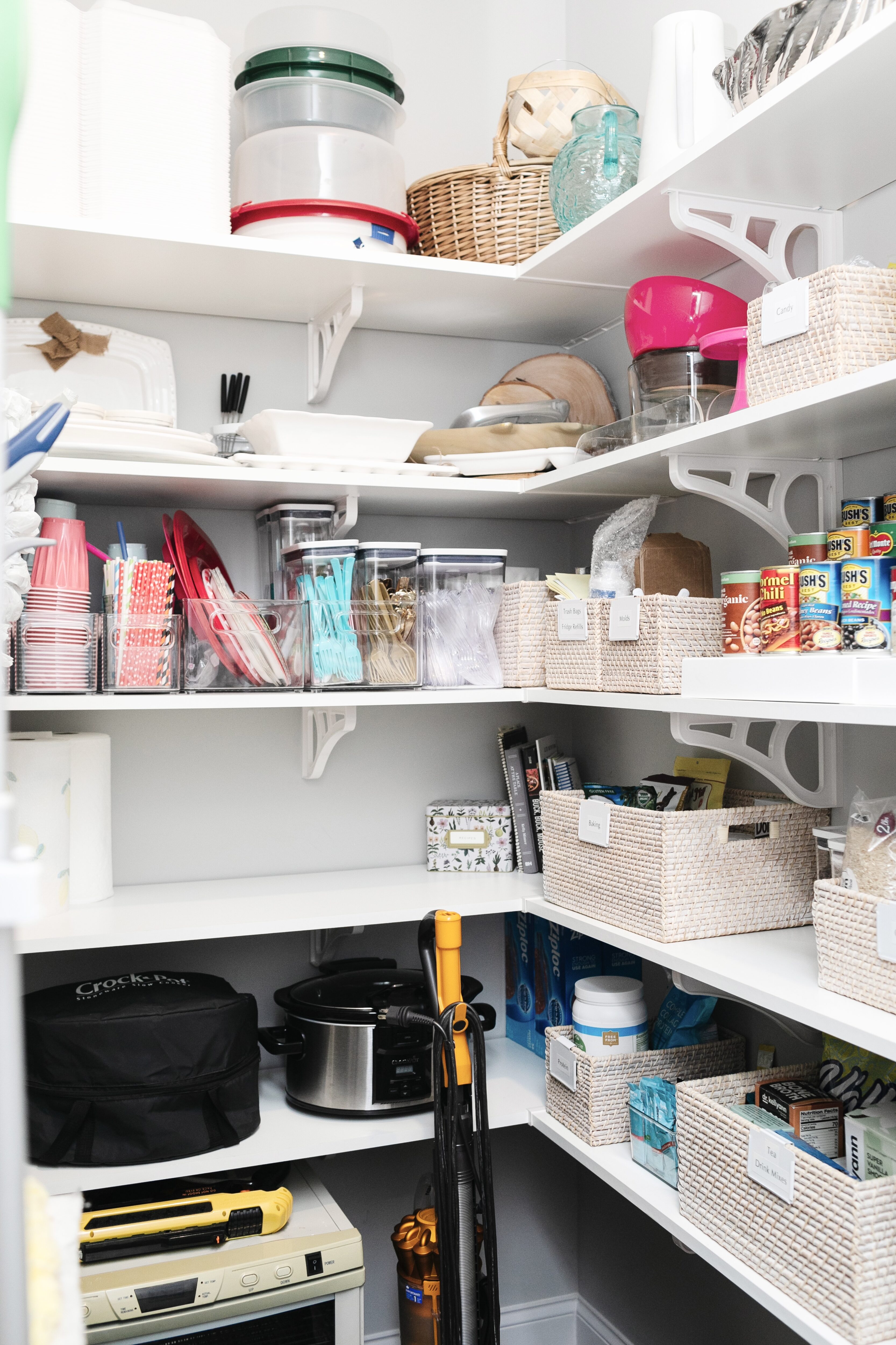 kitchen organization essentials featured by top US lifestyle blogger, Walking in Memphis in High Heels.