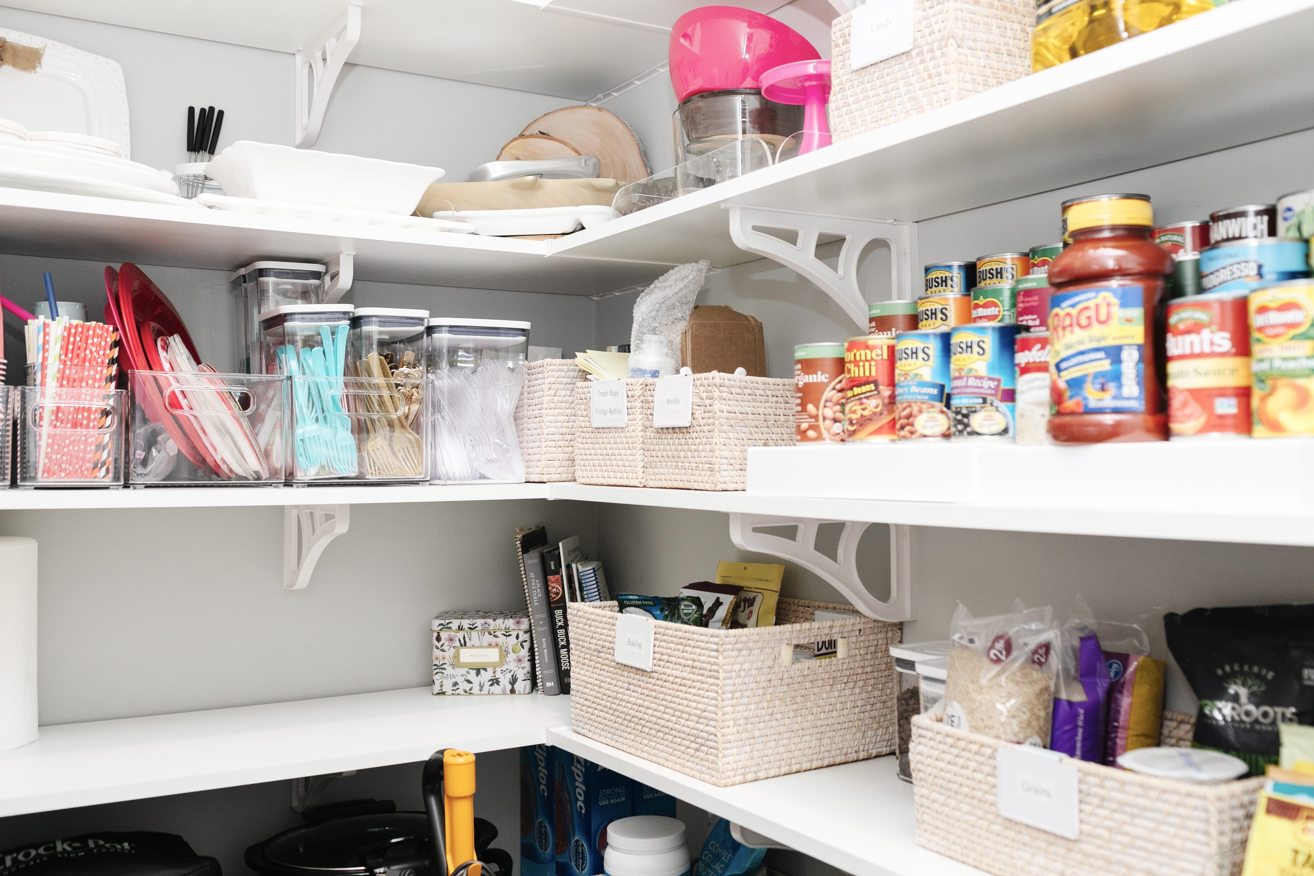 kitchen organization essentials featured by top US lifestyle blogger, Walking in Memphis in High Heels.