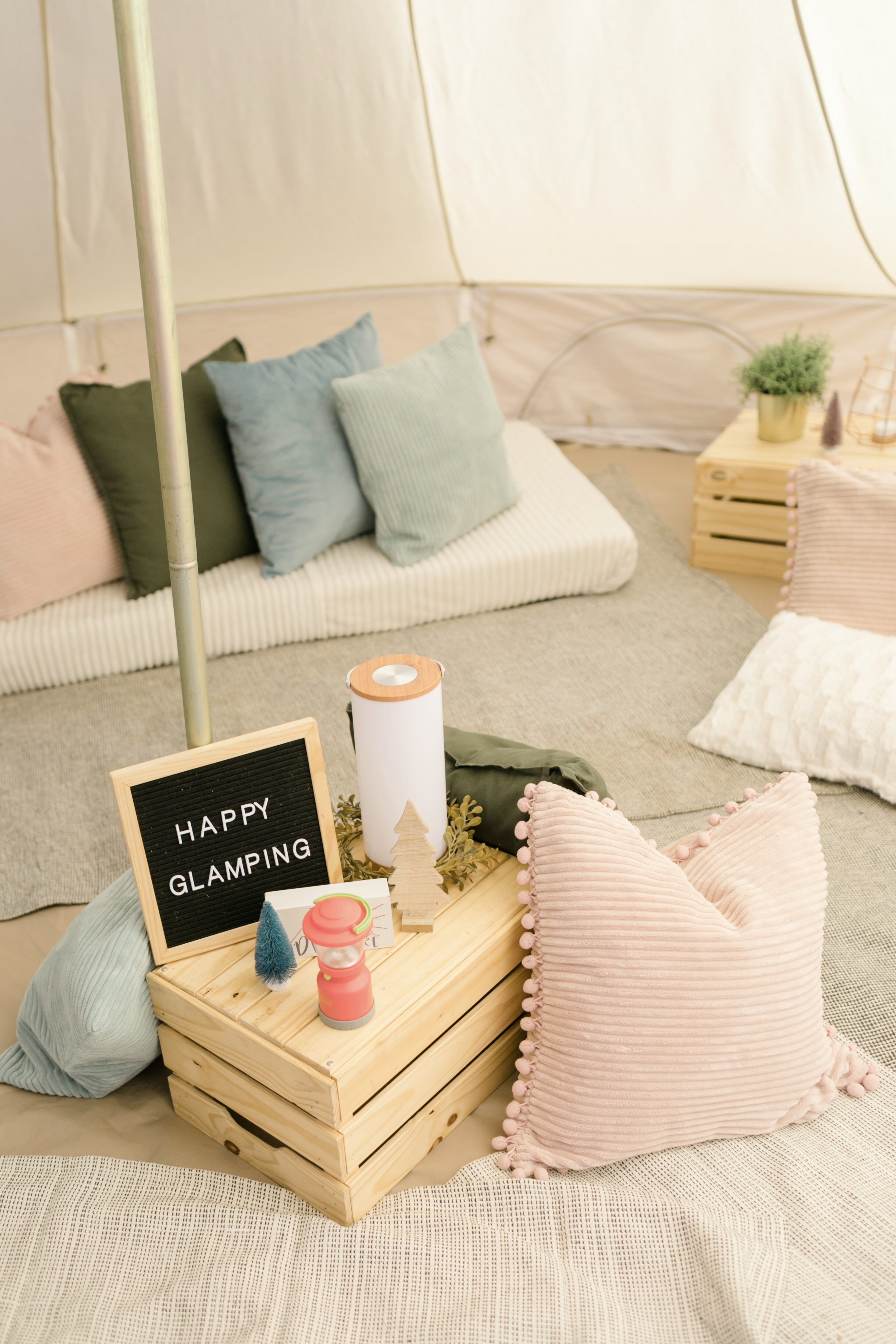 Glamping Birthday Party ideas featured by top US mommy blogger, Walking in Memphis in High Heels.