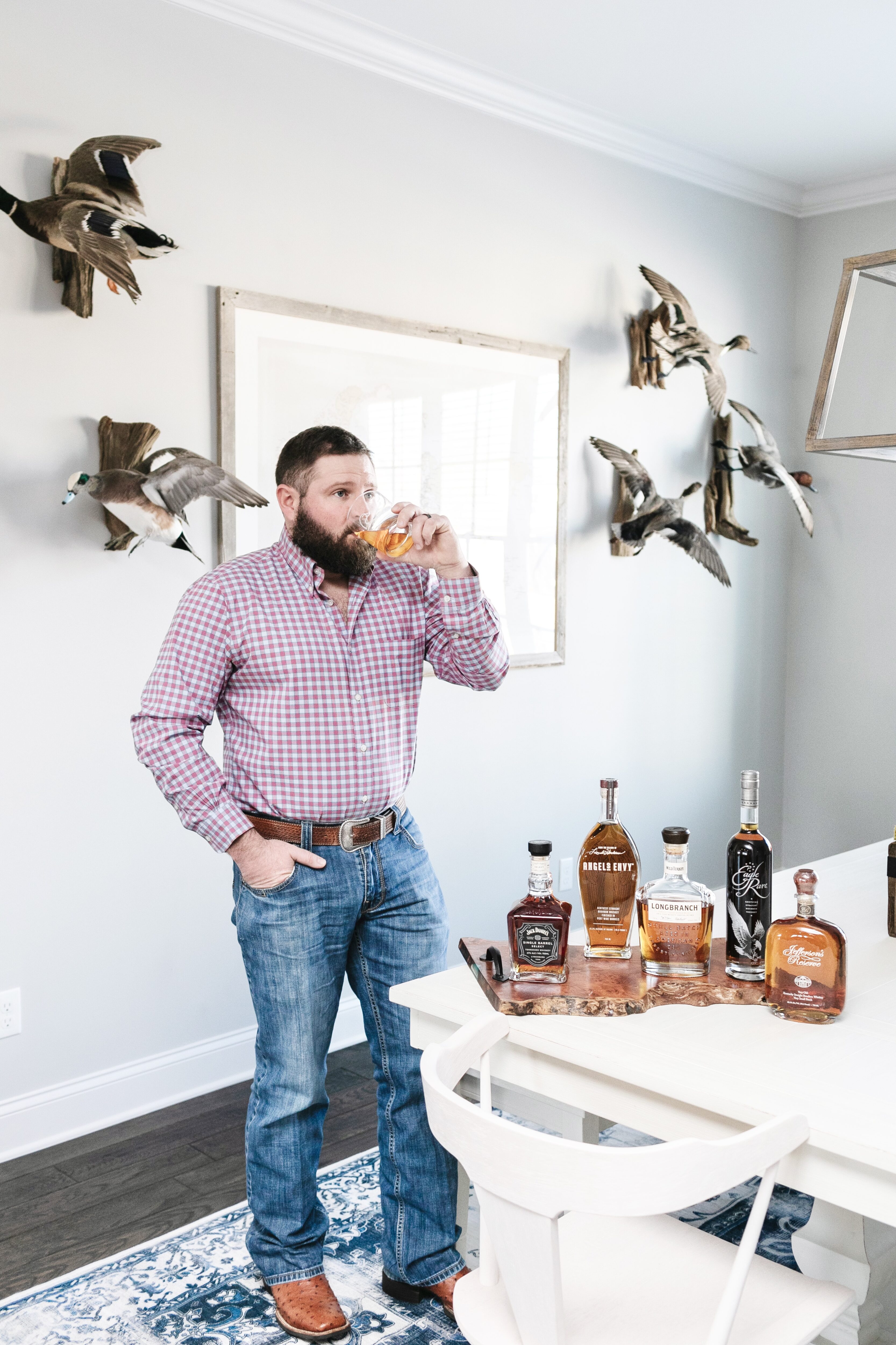 5 Best Whiskeys to Try featured by lifestyle blogger, Walking in Memphis in High Heels.
