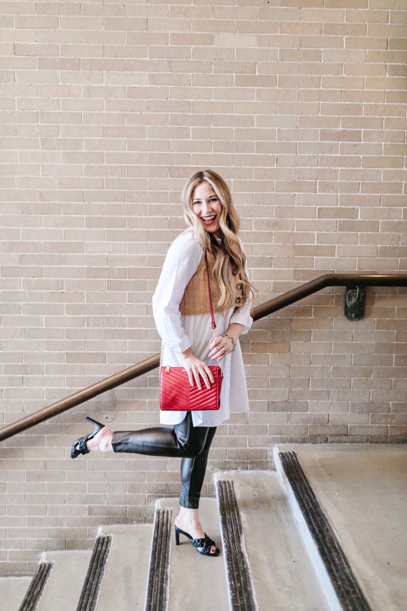 How to wear Leggings with Heels, tips featured by top US mom fashion blogger, Walking in Memphis in High Heels.
