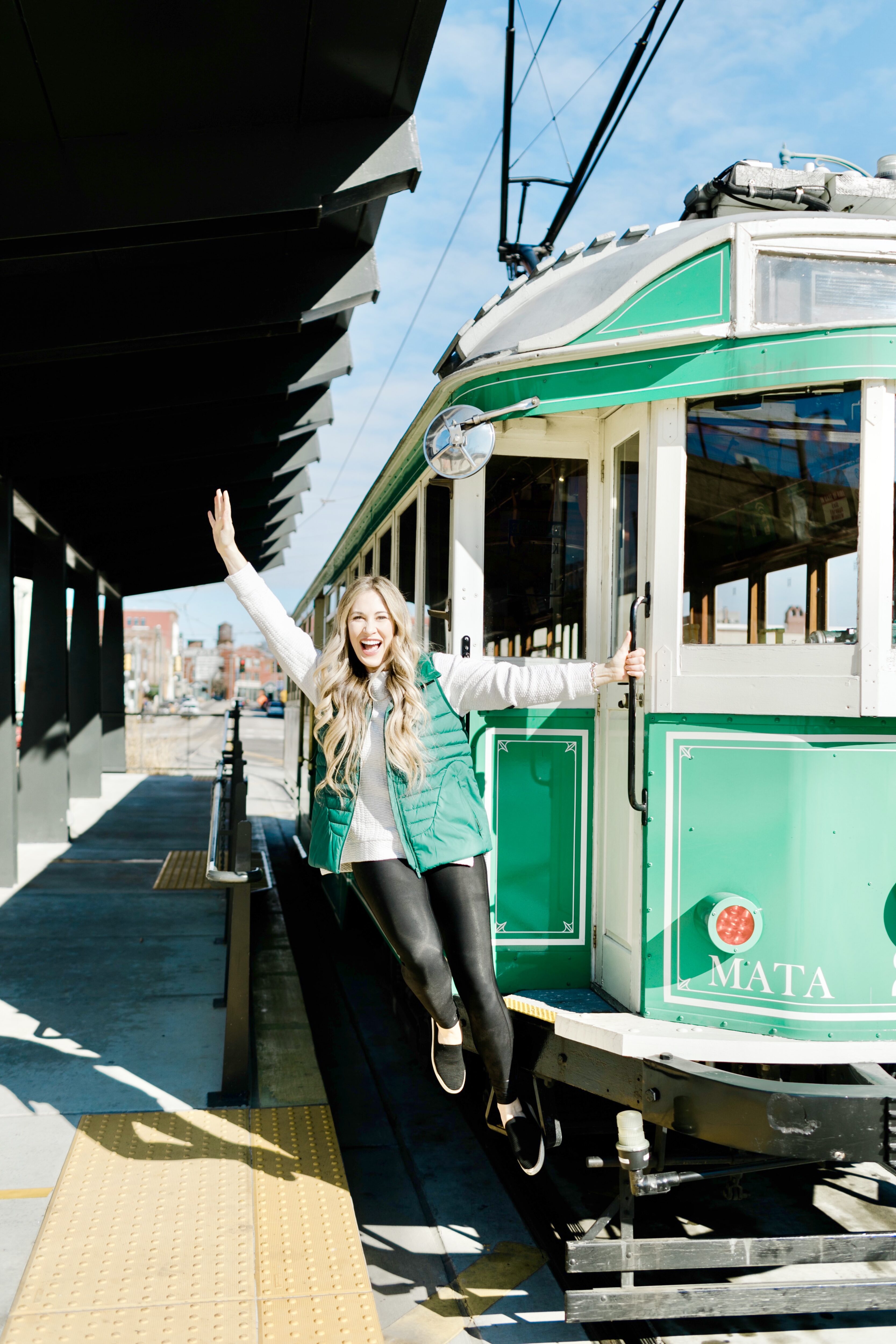 2 Ways to Style a Gold Puffer Vest - Walking in Memphis in High Heels