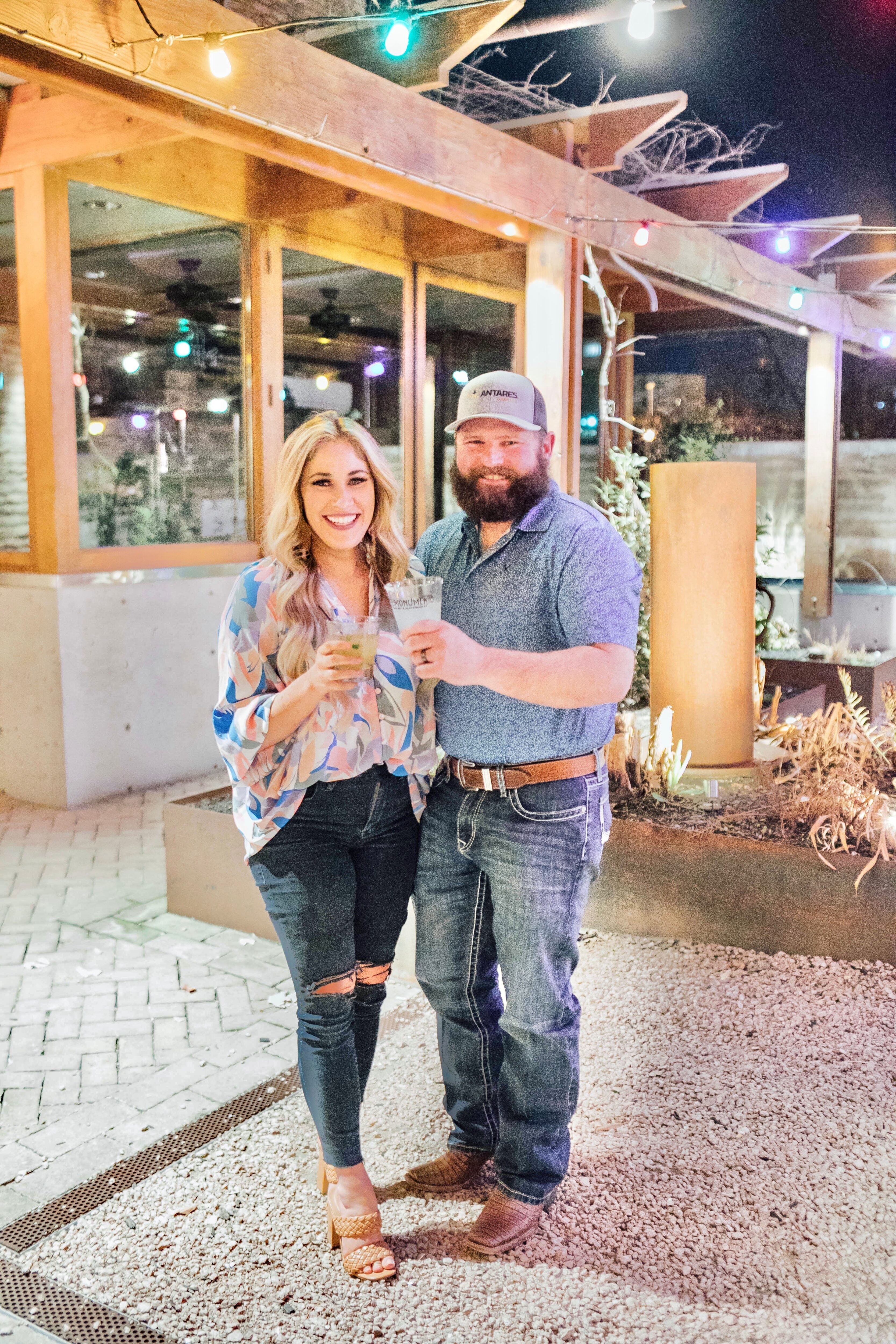 Georgetown Town Square in Texas featured by top US travel blogger, Walking in Memphis in High Heels.