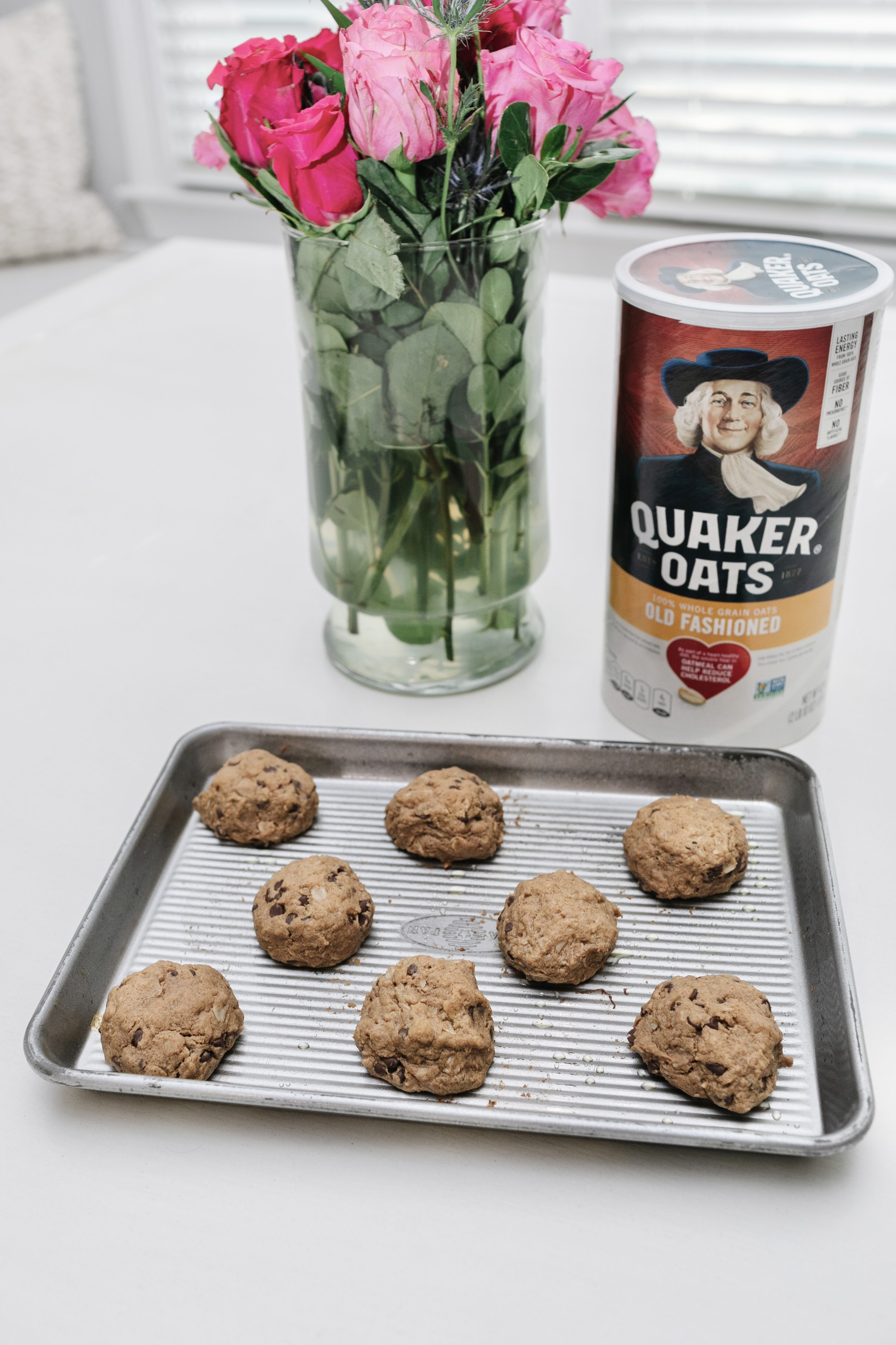 Gluten Free Chocolate Chip Oatmeal Cookie Recipe featured by Walking in Memphis in High Heels.