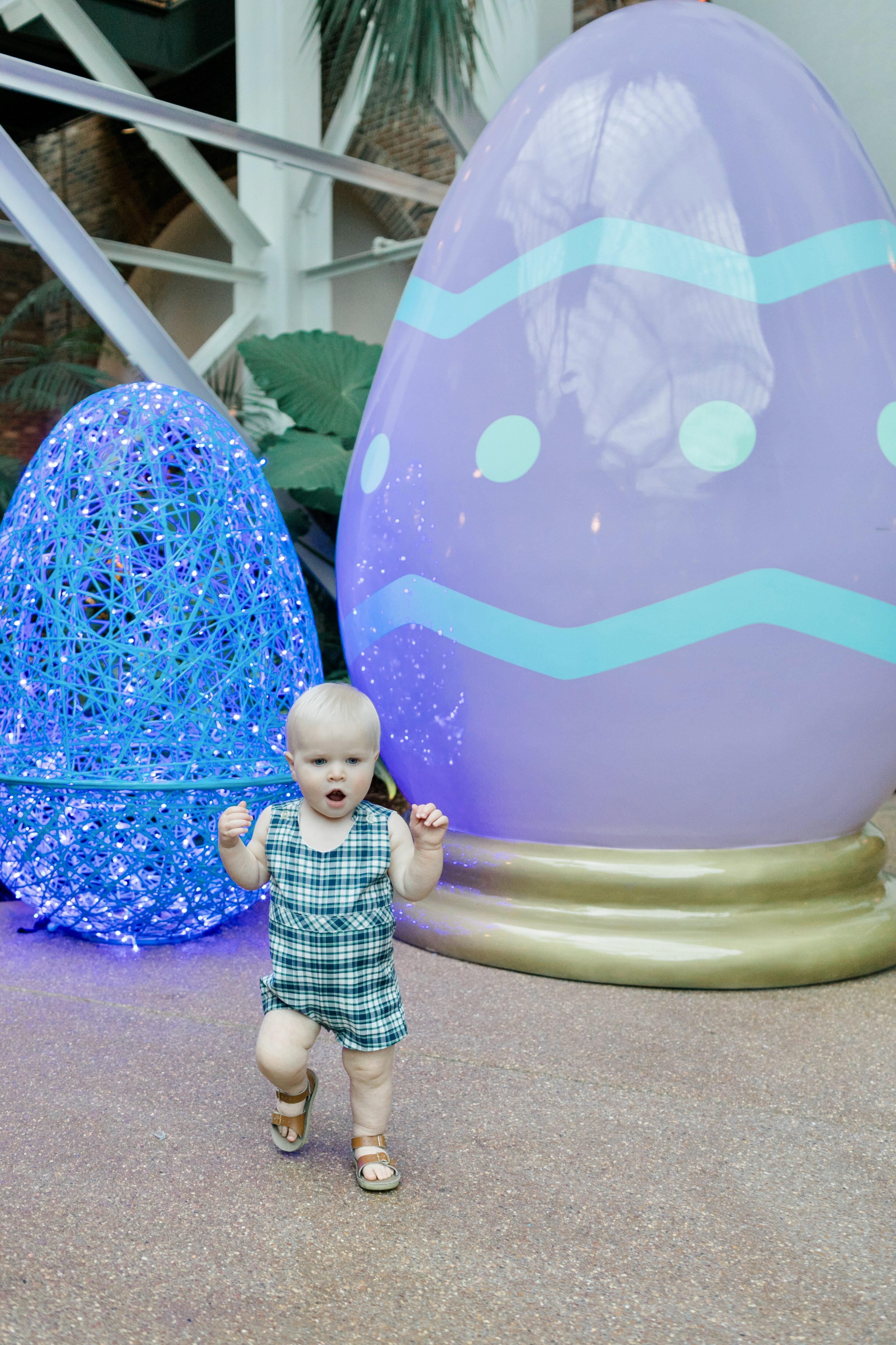 SoundWaves at Gaylord Opryland in Nashville featured by Walking in Memphis in High Heels.