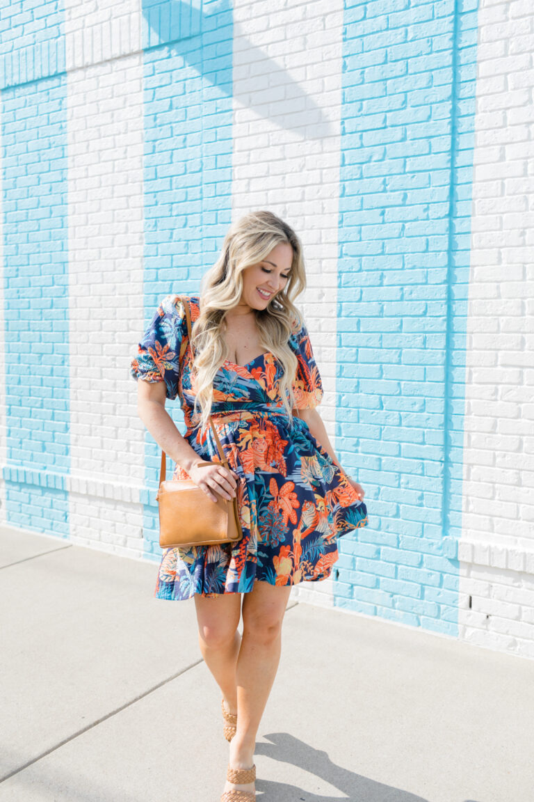 Trend Spin Linkup: Summer Outfit Idea - Walking in Memphis in High Heels