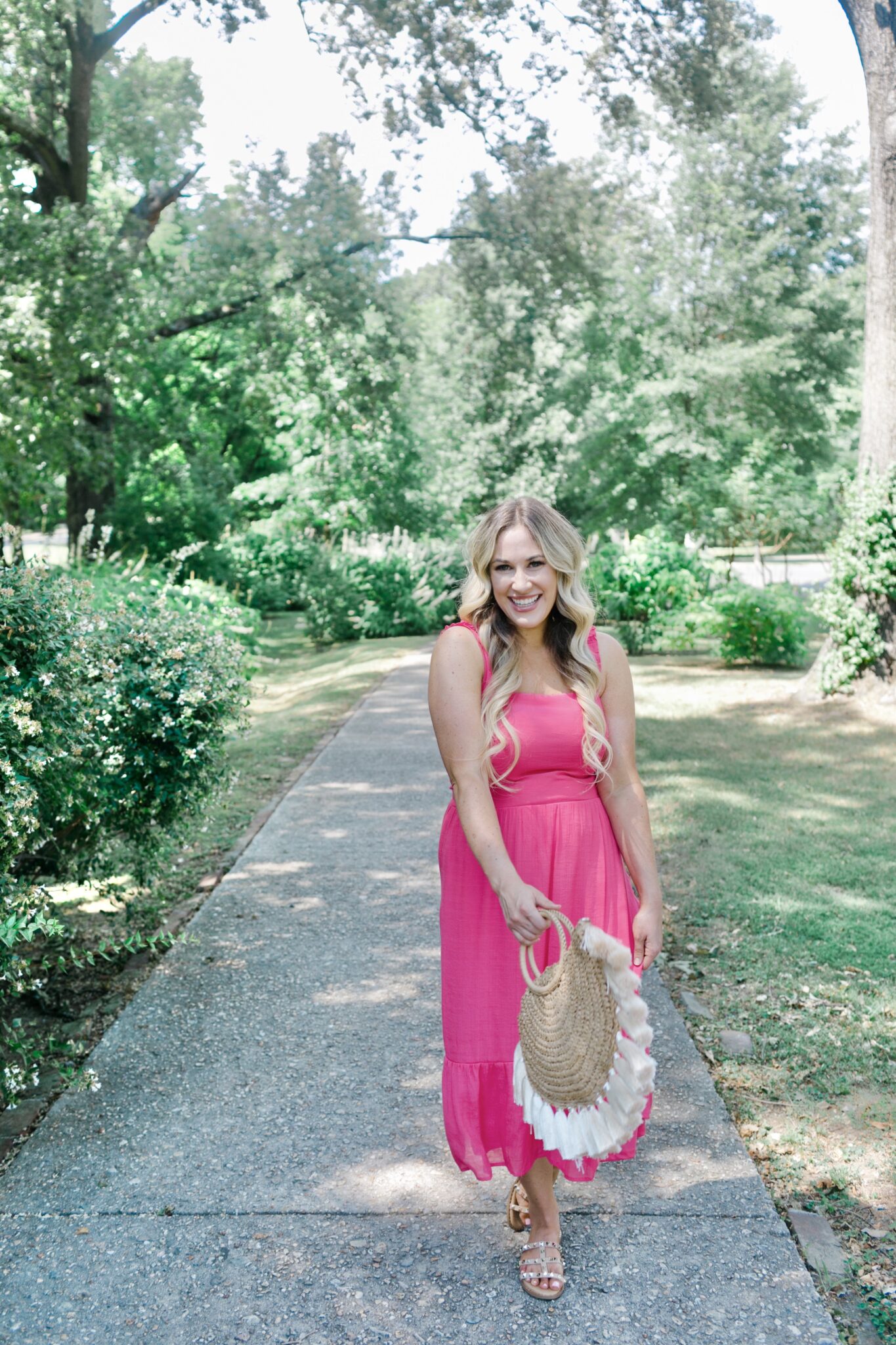 3 Ways to Style Linen this Summer - Walking in Memphis in High Heels