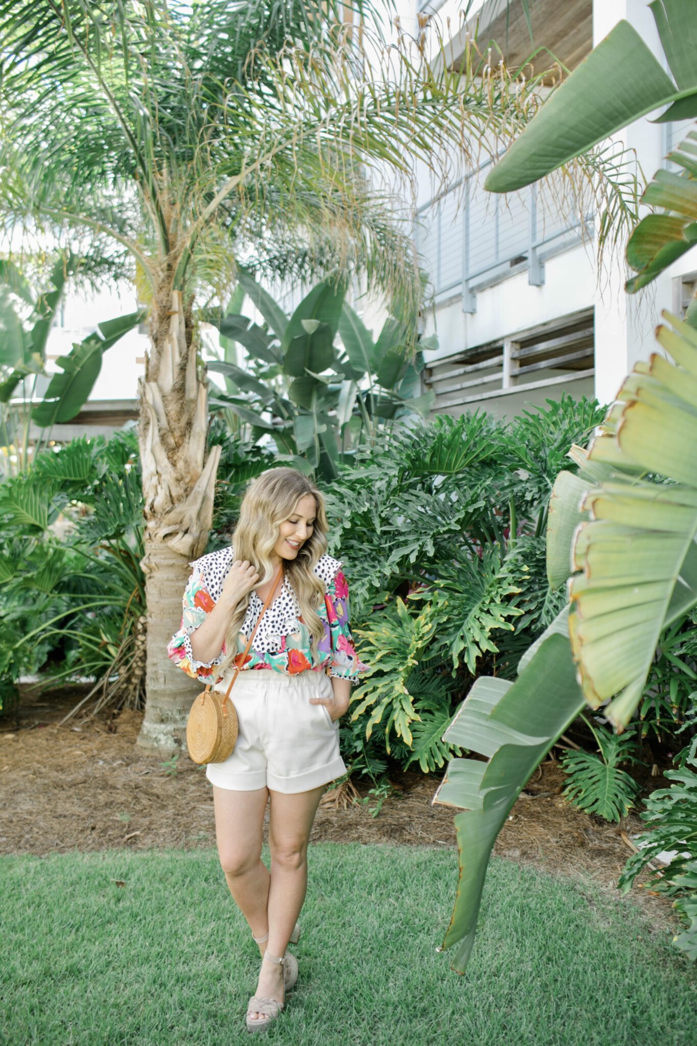 leather shorts outfit