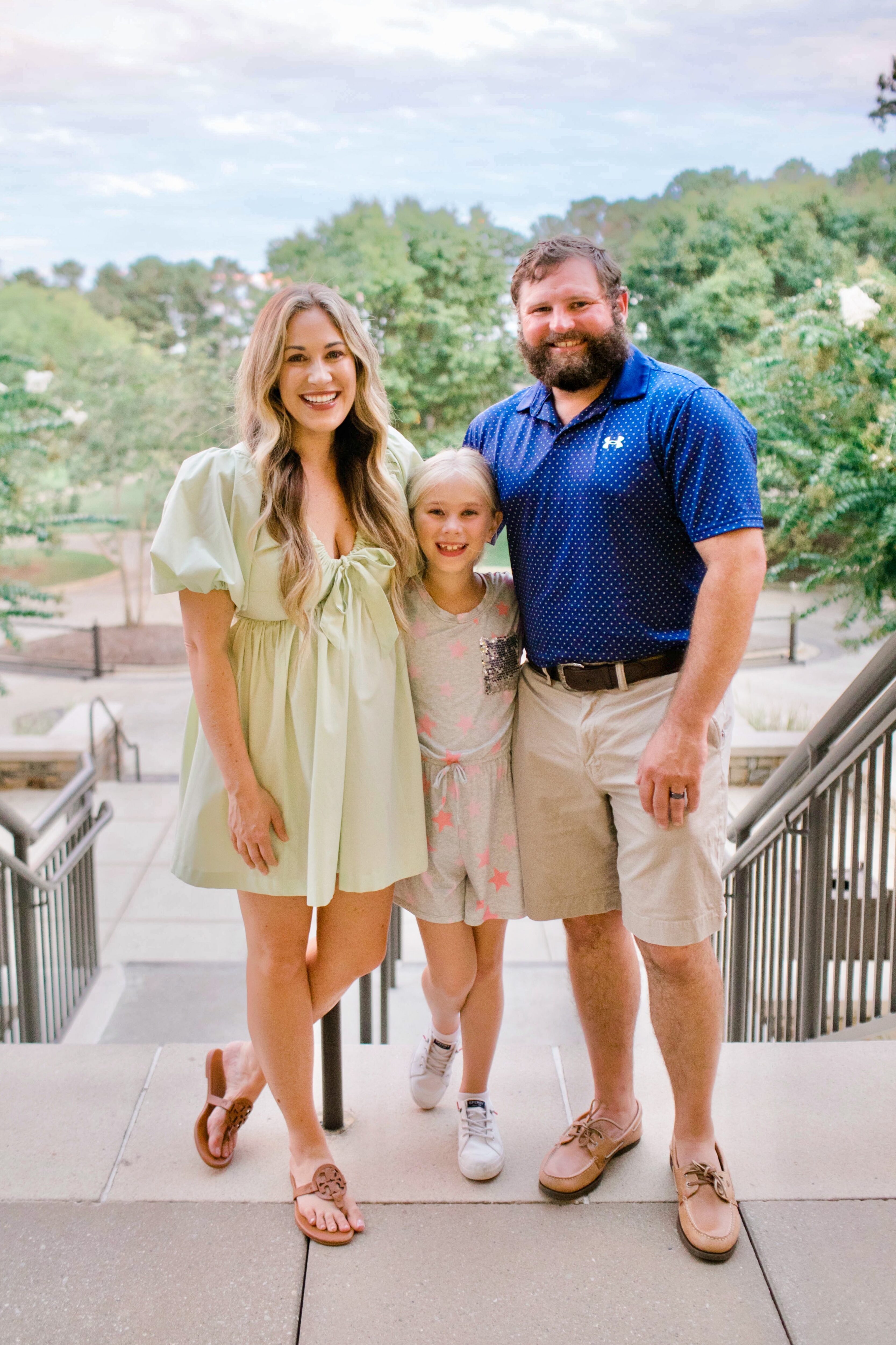 family photo at Birmingham resort, family-friend resort, family-friendly vacations, things to do in Birmingham, Alabama